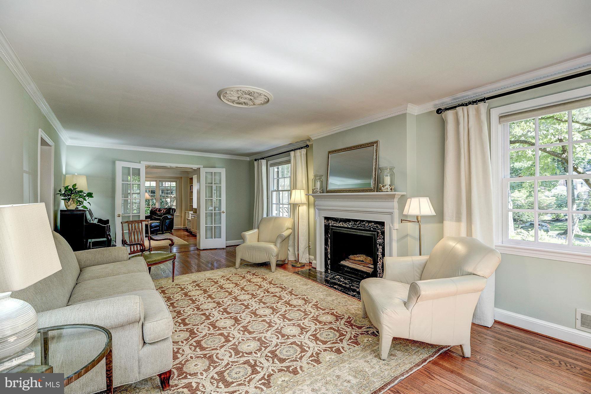 CHEVY CHASE - Residential