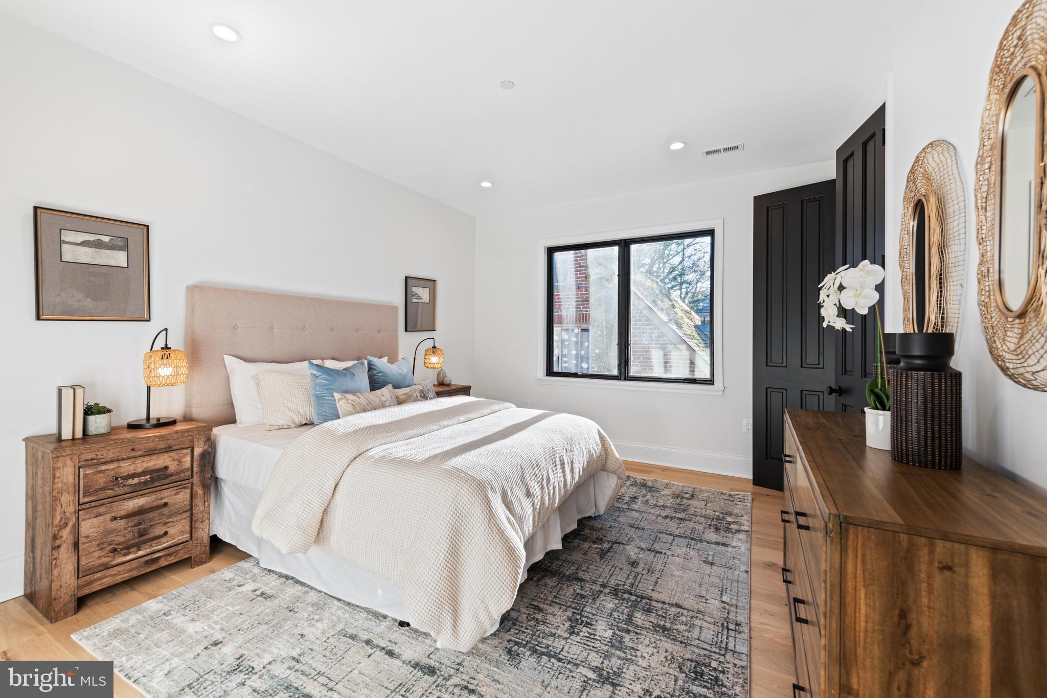 BARNABY WOODS - Residential