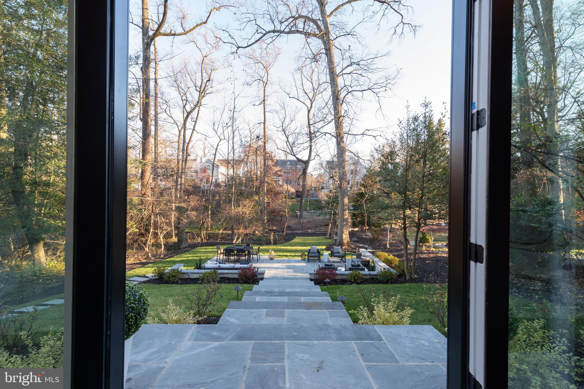 BARNABY WOODS - Residential