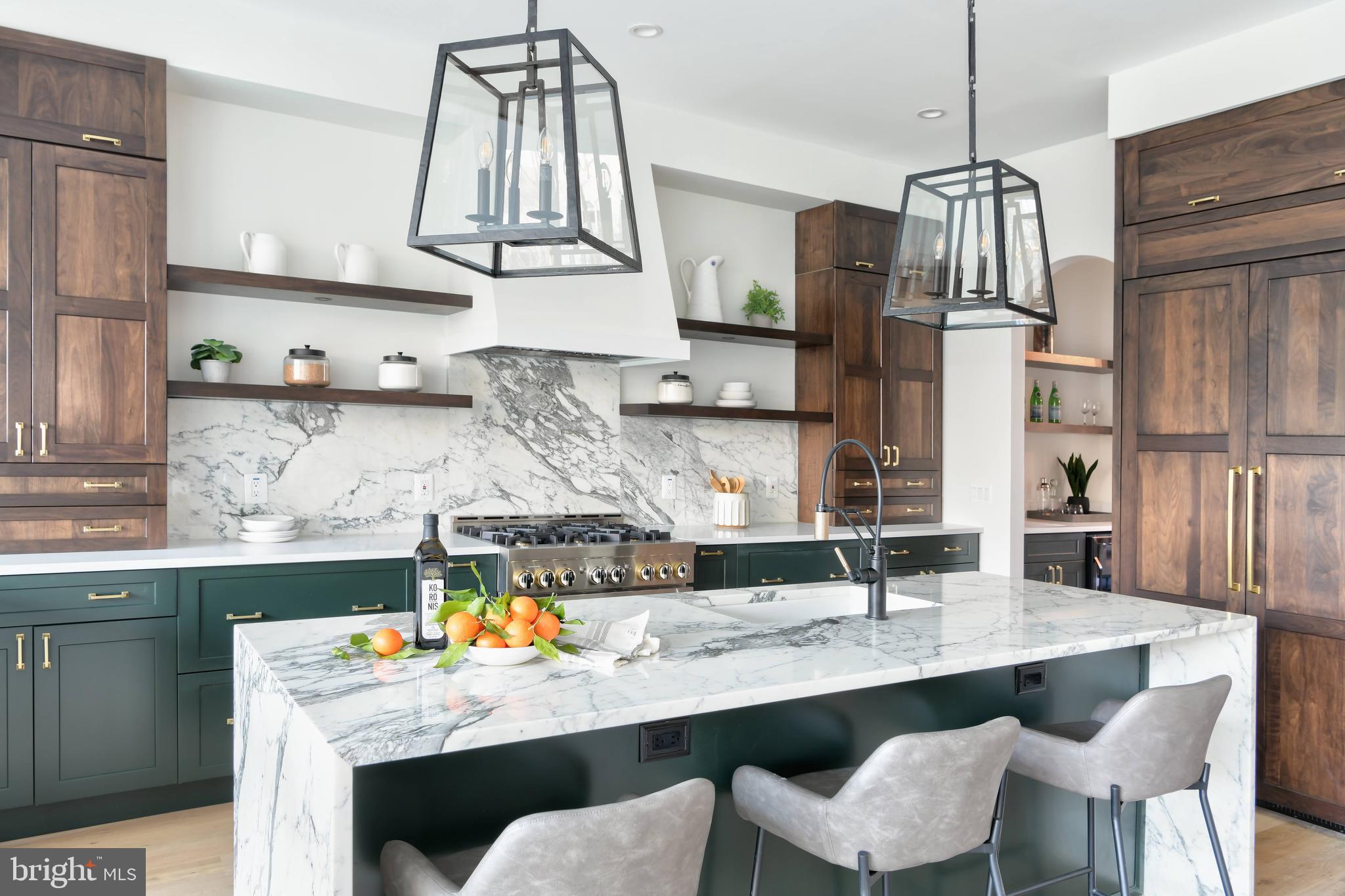 BARNABY WOODS - Residential