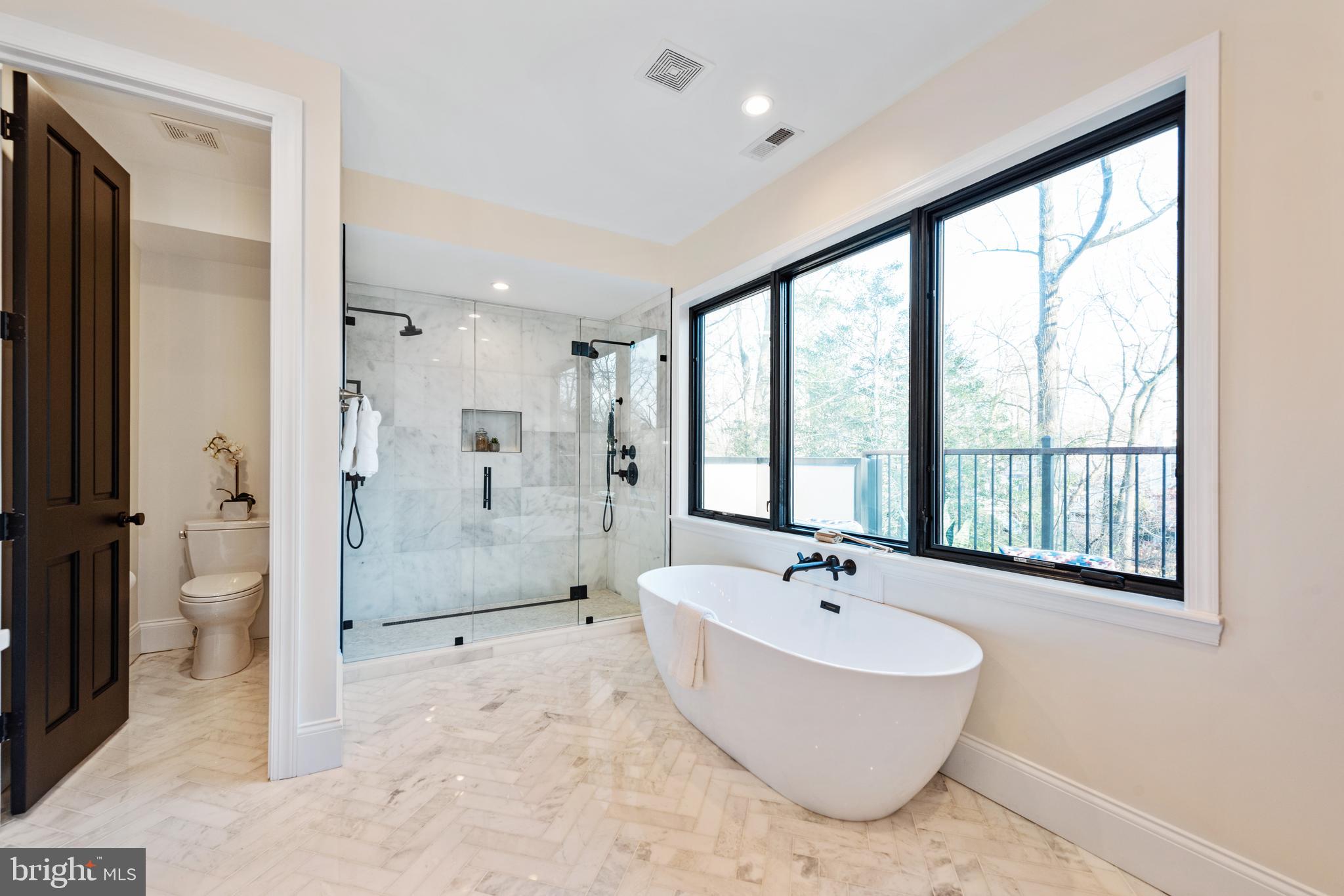 BARNABY WOODS - Residential