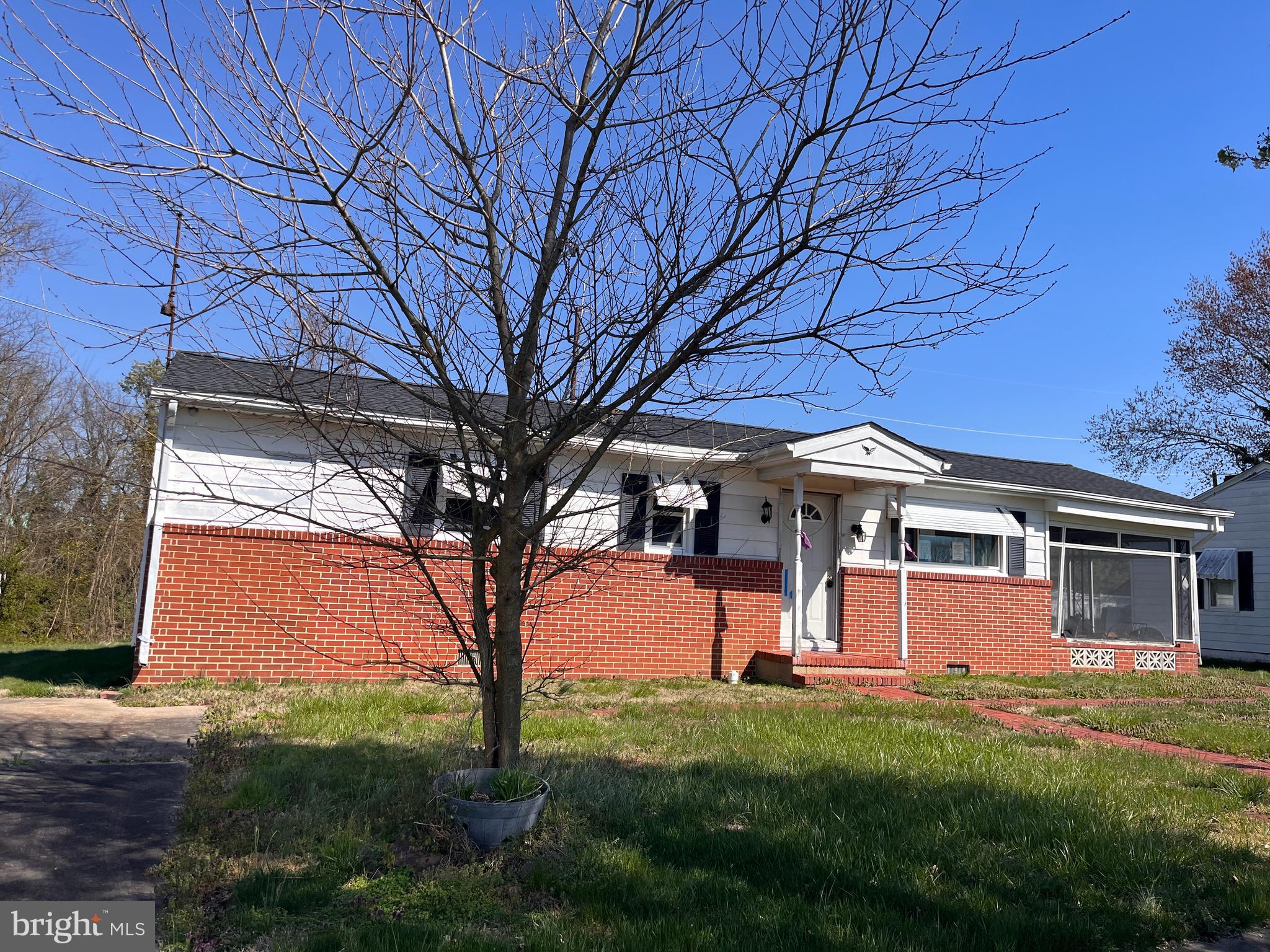 EASTON - Residential