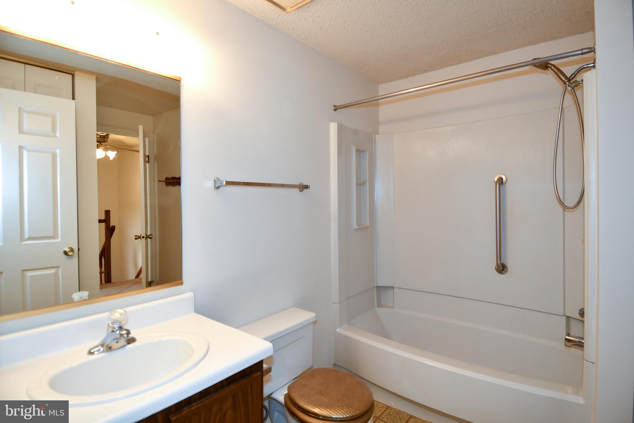 BURKE VILLAGE - Residential