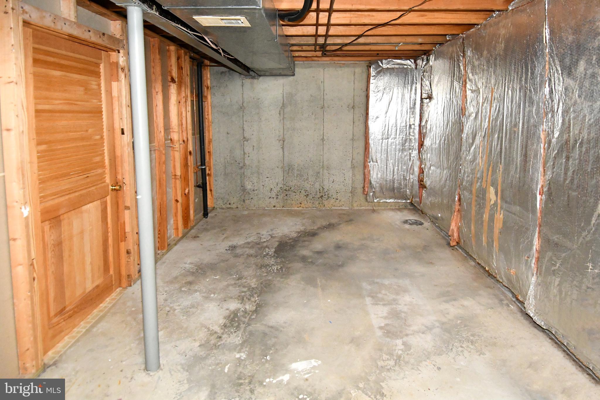 BURKE VILLAGE - Residential