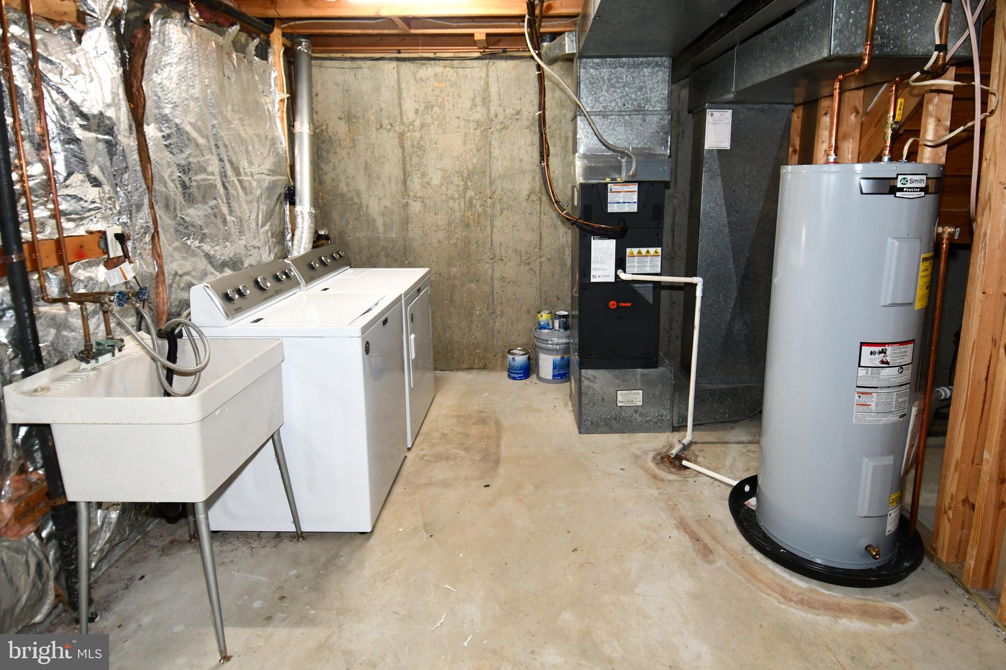 BURKE VILLAGE - Residential