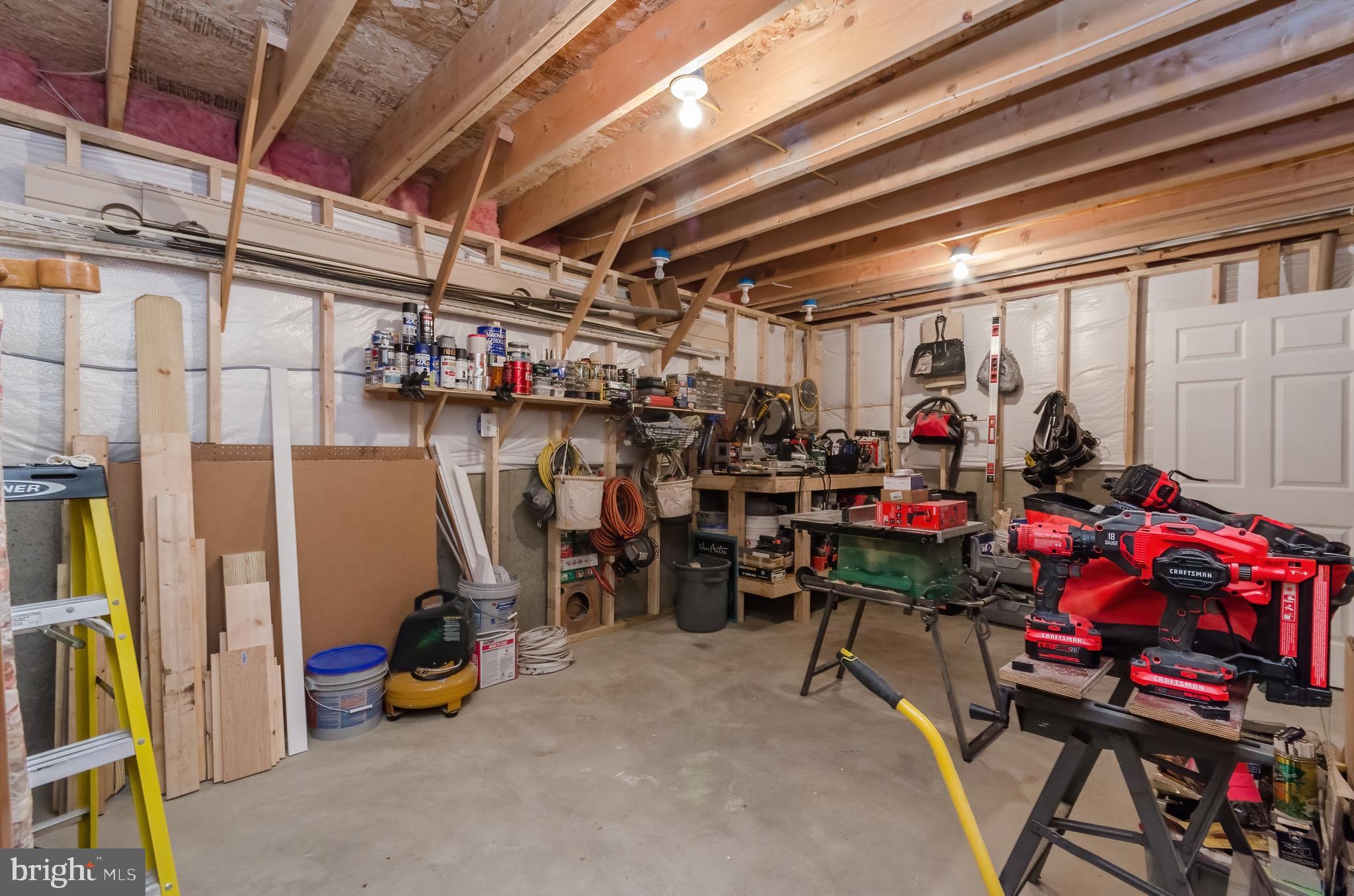 HARTWOOD - Residential