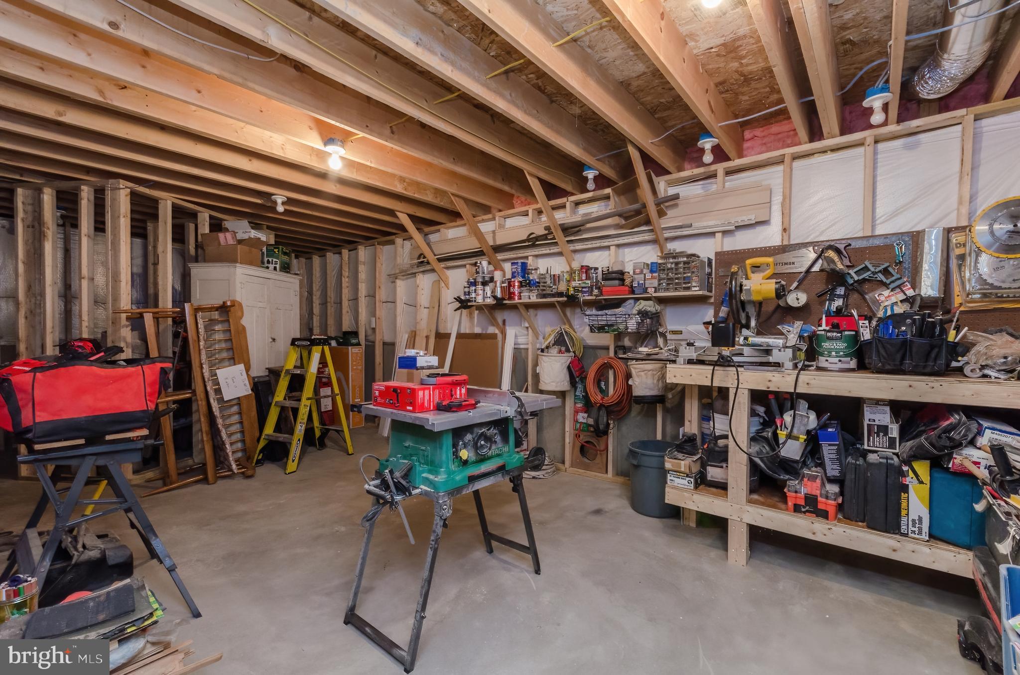 HARTWOOD - Residential