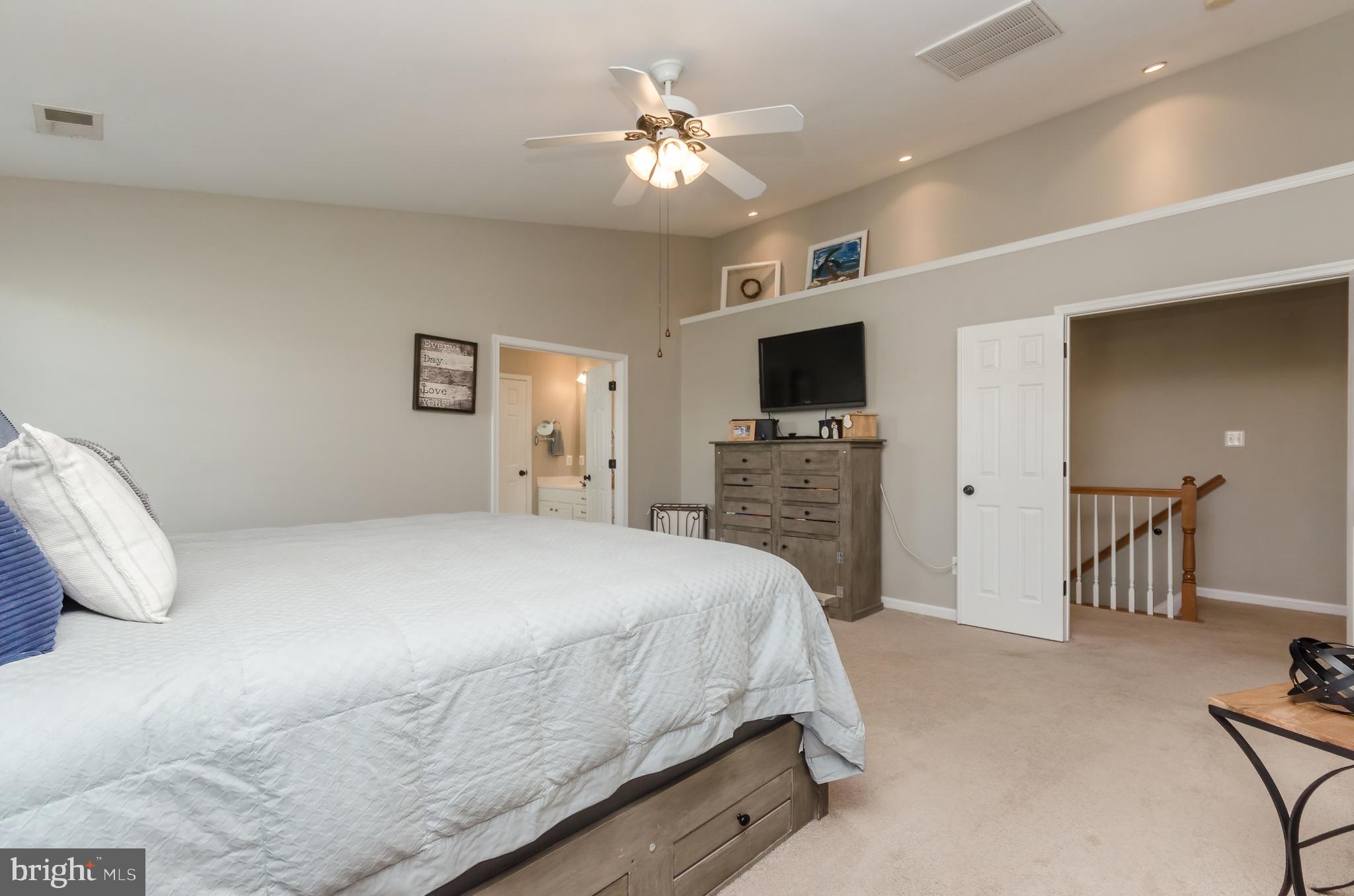 HARTWOOD - Residential