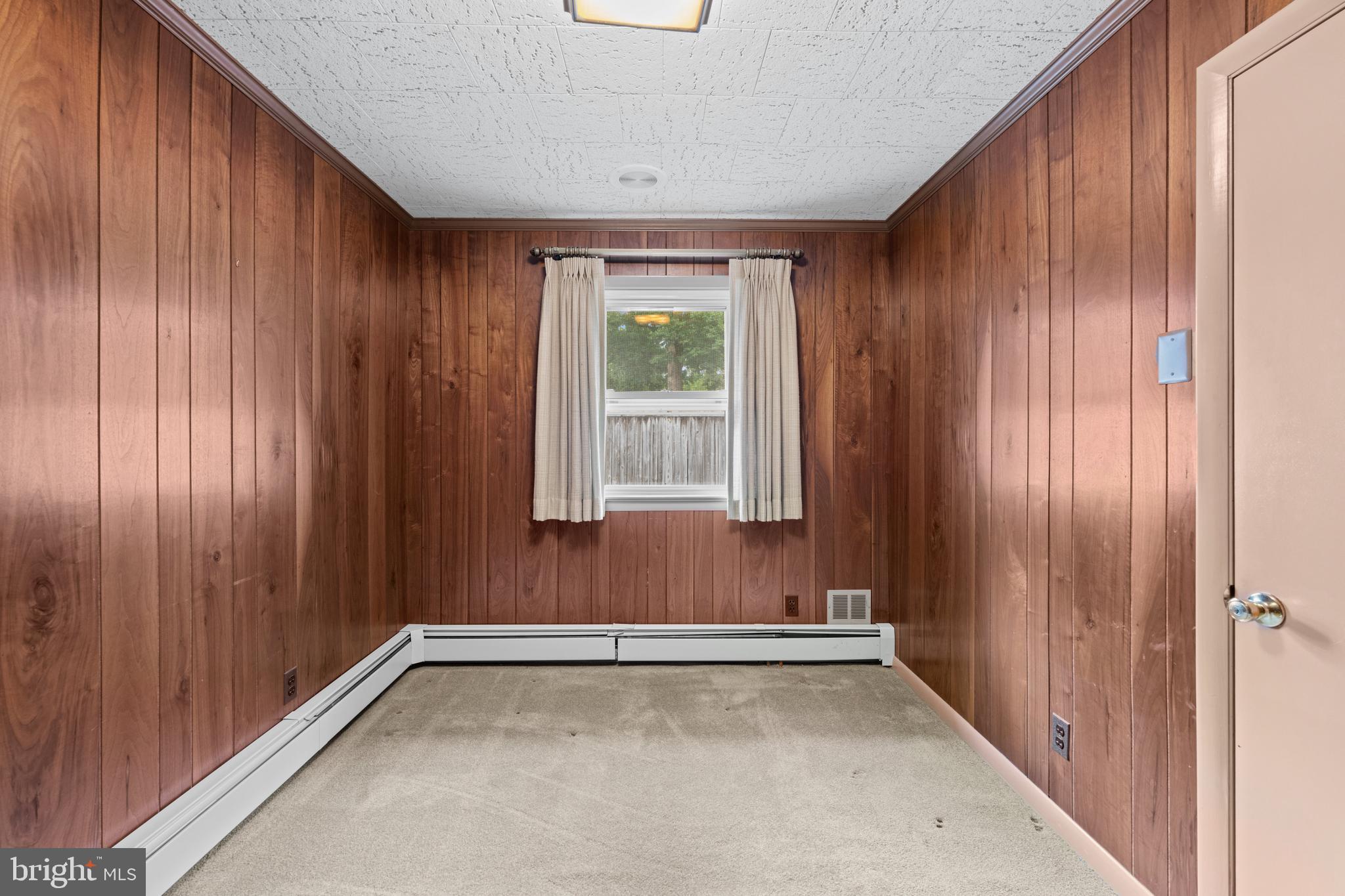 KENSINGTON ESTATES - Residential