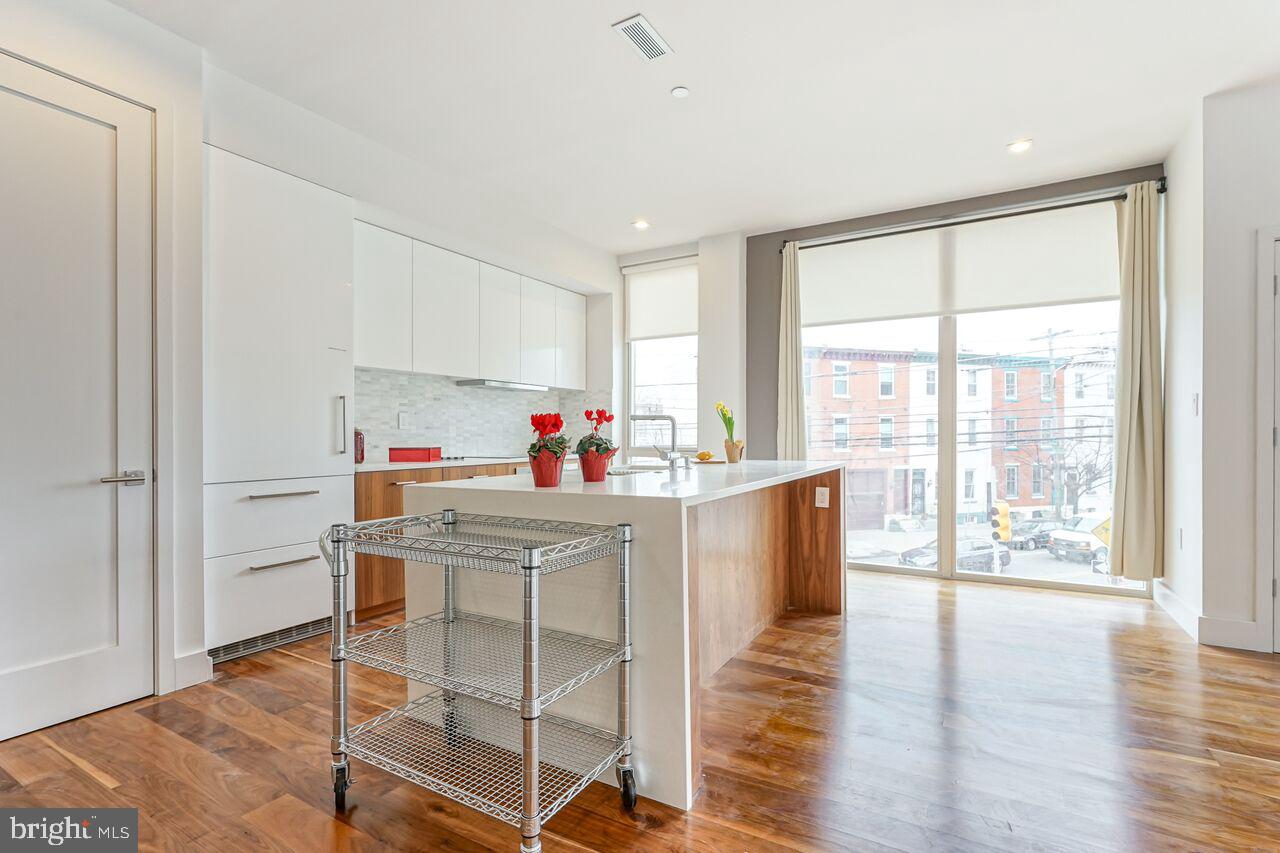 621 S 24TH STREET 23 206