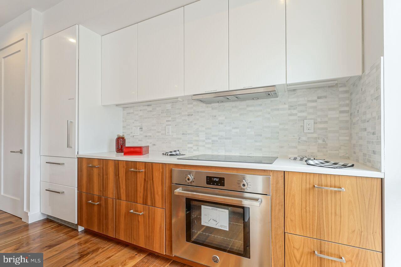 621 S 24TH STREET 23 206