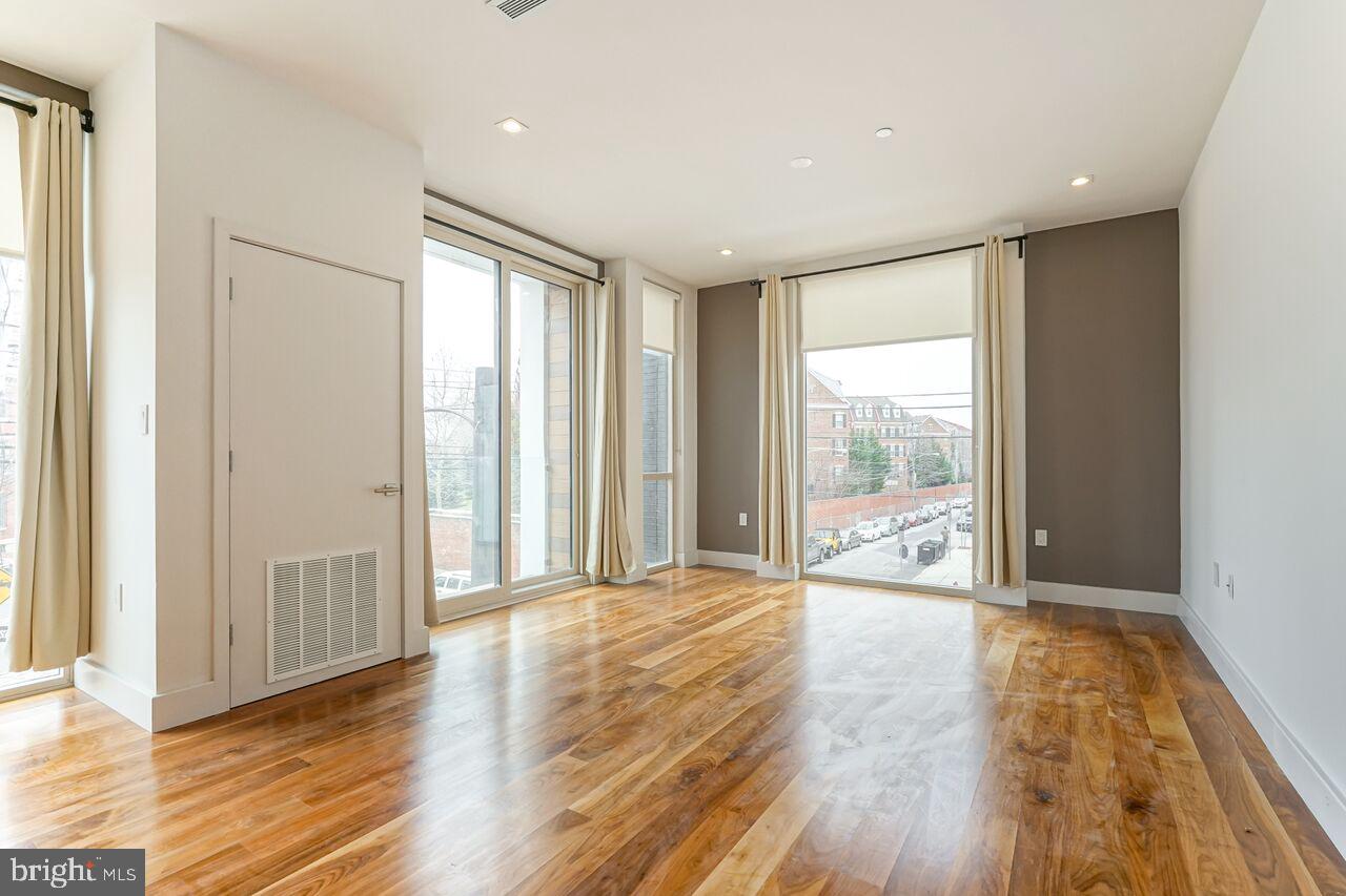 FITLER SQUARE - Residential