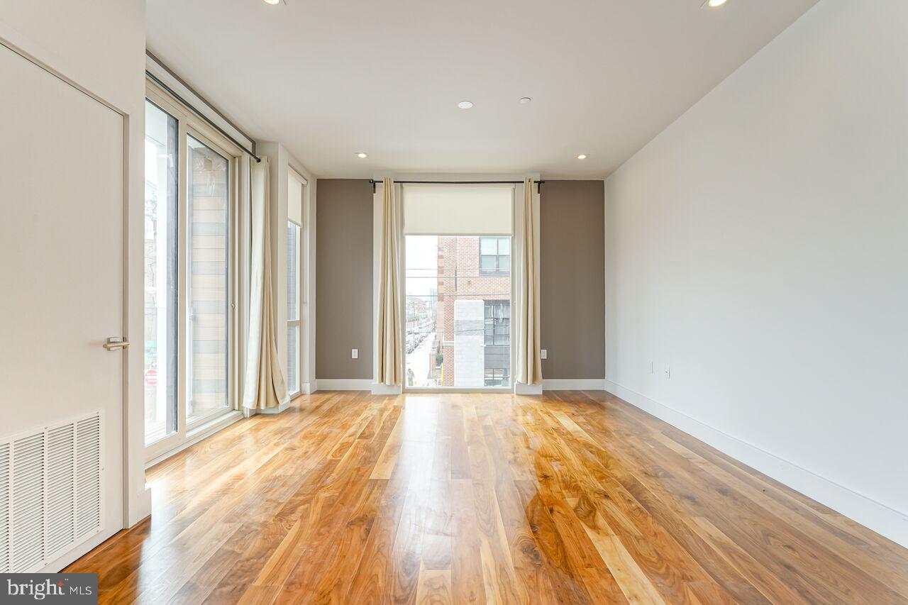 FITLER SQUARE - Residential
