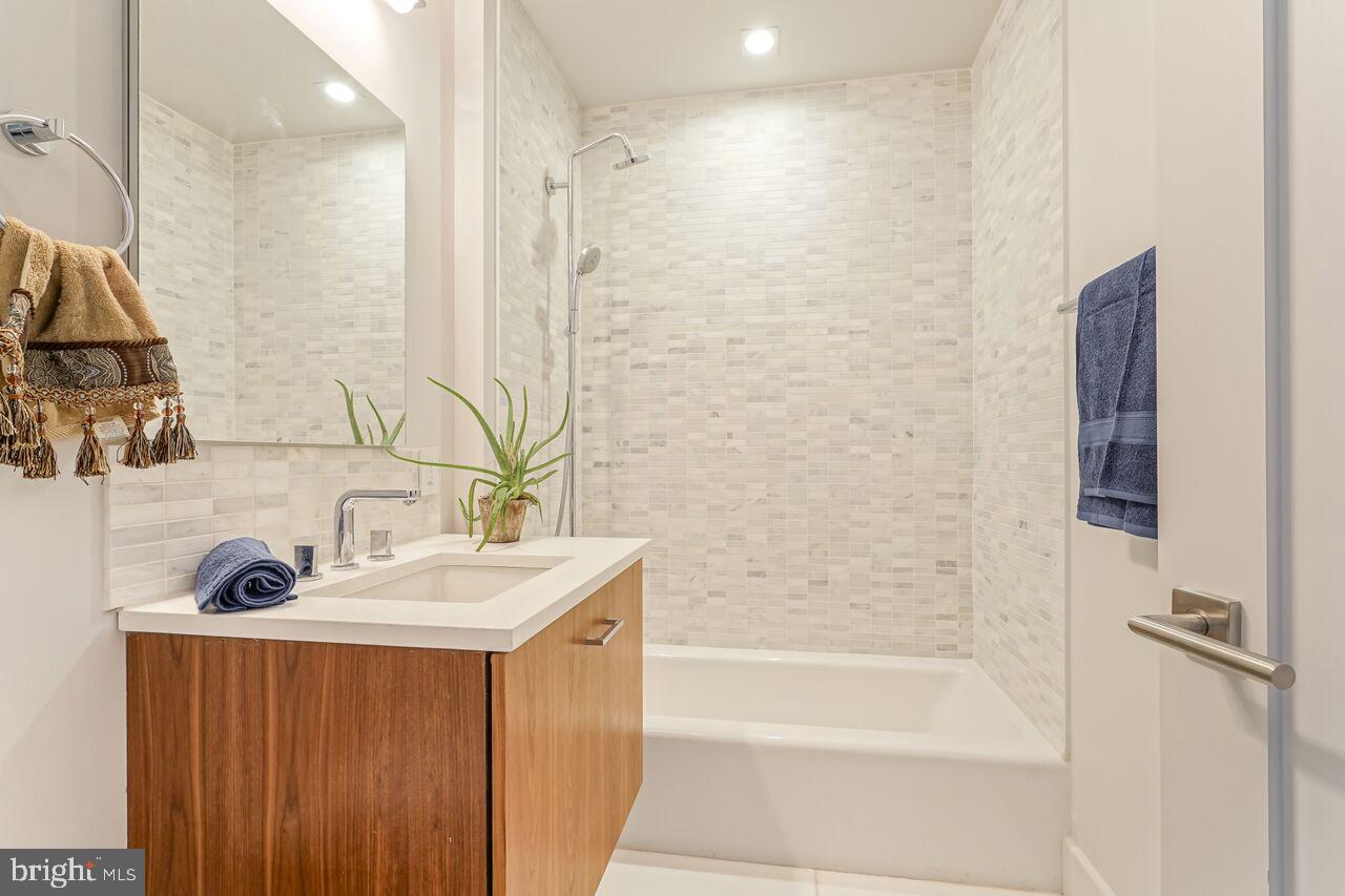 FITLER SQUARE - Residential