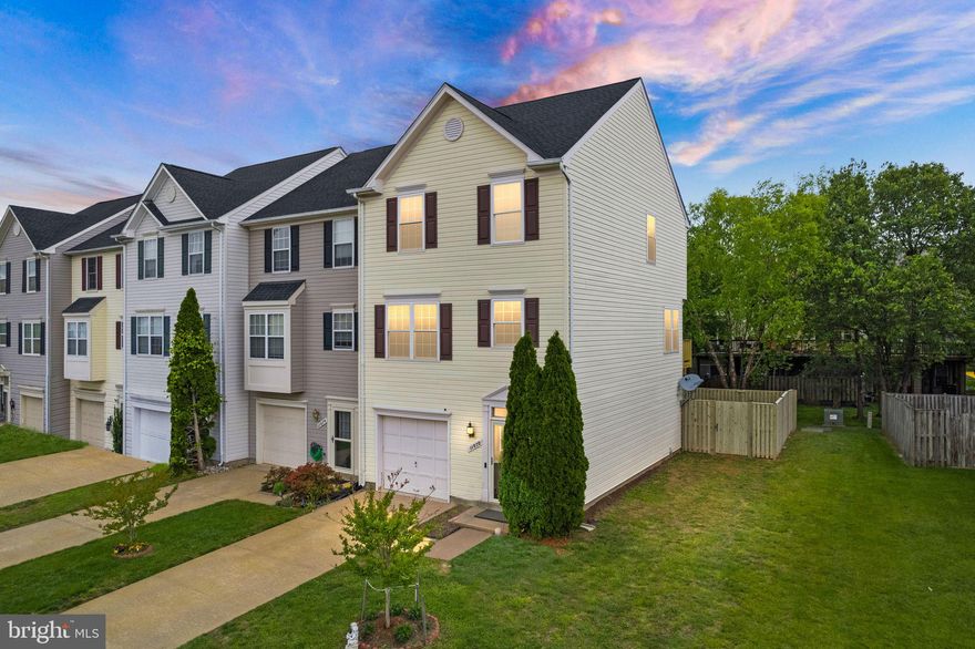 Looking for a spacious and modern townhouse in Manassas, VA? Look no further than this stunning 3-level end unit townhouse with 3 bedrooms, 2.5 bathrooms, a 1-car garage, and a brand new  fence!
As you step inside, you'll be immediately impressed. The main level features a large living room with plenty of natural light, a  kitchen and a dining area perfect for hosting dinner parties with friends and family. Upstairs, you'll find three spacious bedrooms, each with ample closet space and plenty of room to relax and unwind. The master suite boasts a private bathroom and closet, while the other bedrooms share a full bathroom. But that's not all - this townhouse also features a finished basement with plenty of room for a home office, a gym, or a game room, as well as a laundry area with a full-sized washer and dryer.
Outside, you'll love the brand new fence and a deck, which provide the perfect spot for outdoor entertaining and enjoying the beautiful Virginia weather. And with a 1-car garage, you'll never have to worry about parking again! Photos were taken before the current tenant. 
Located in a convenient and sought-after neighborhood in Manassas, this townhouse is just minutes from shopping, dining, and entertainment options. Don't miss out on the opportunity to make this beautiful home yours - schedule a showing today!