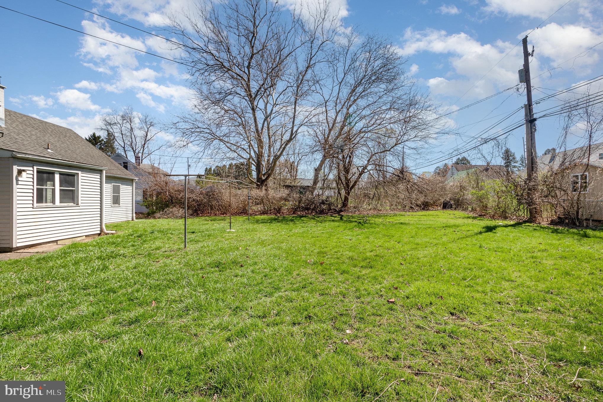 DELBROOK MANOR - Residential