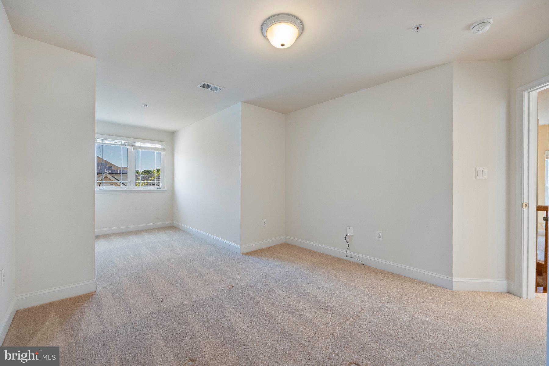 PINES OF LAUREL-PLAT 13- - Residential