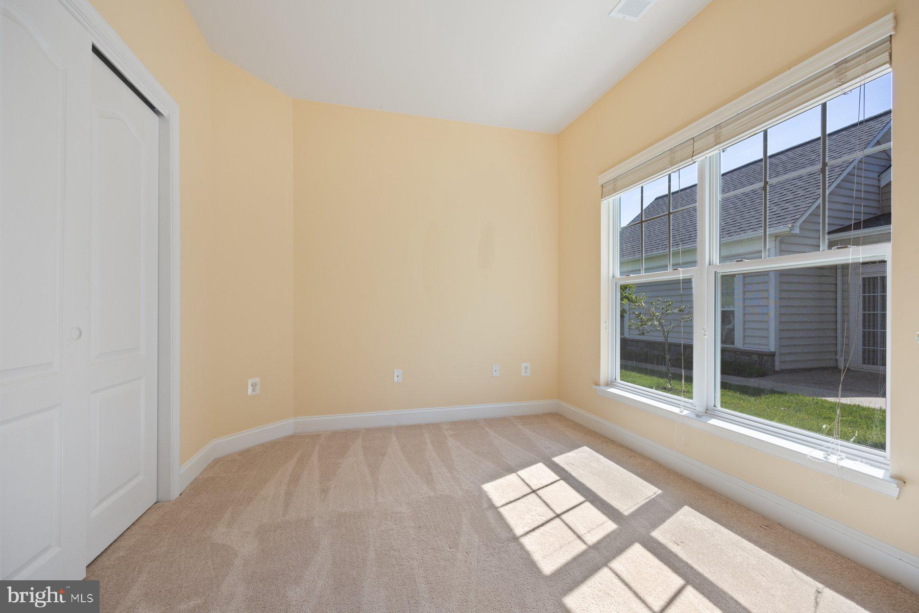 PINES OF LAUREL-PLAT 13- - Residential