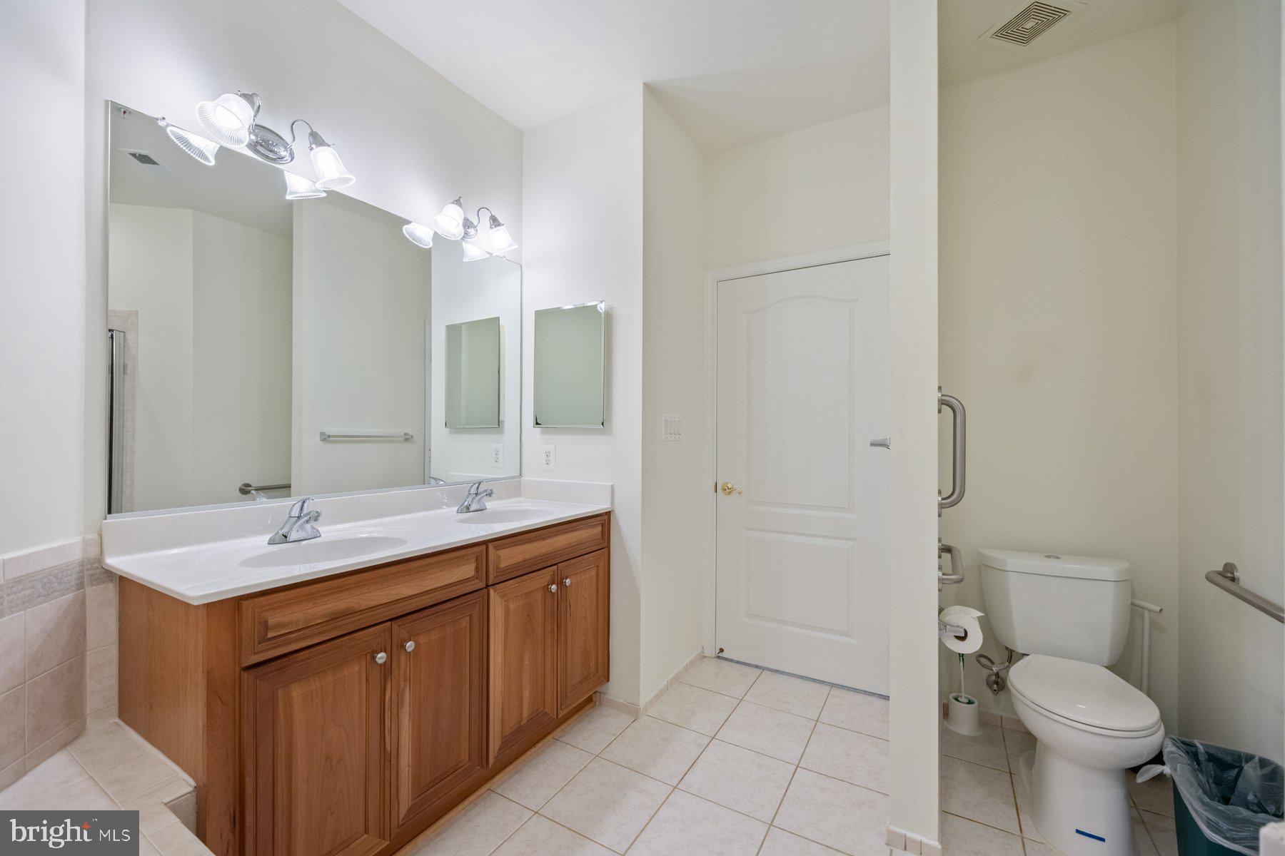 PINES OF LAUREL-PLAT 13- - Residential