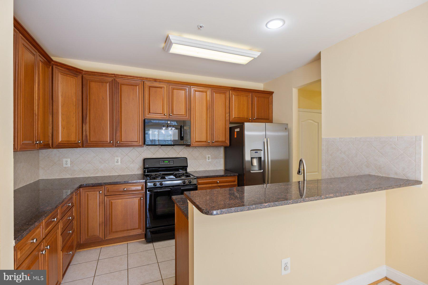 PINES OF LAUREL-PLAT 13- - Residential