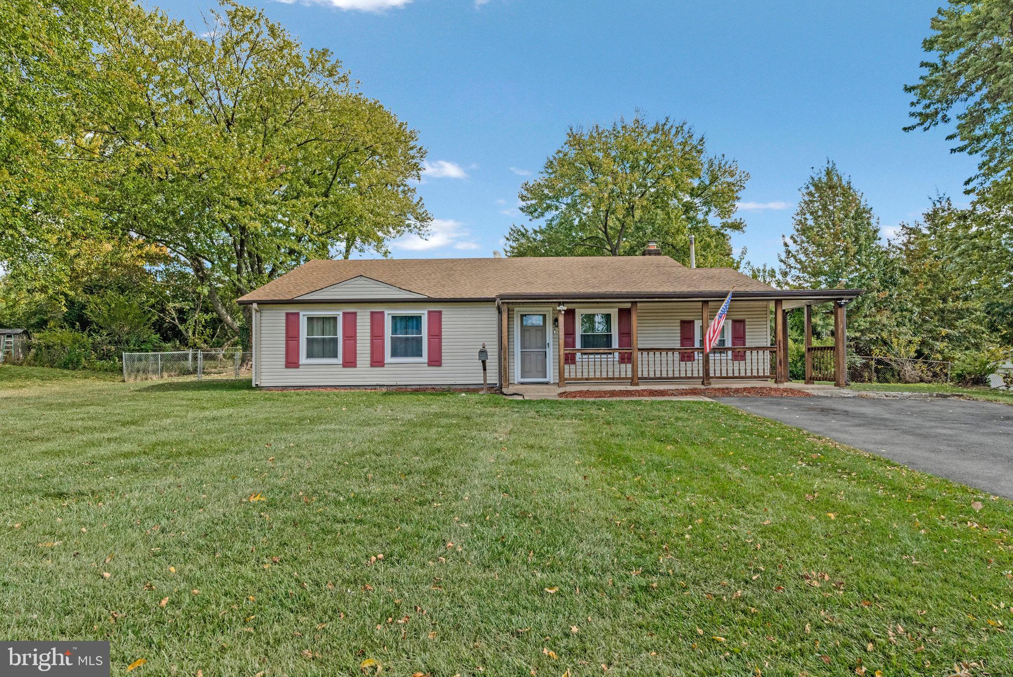 202 N FIR COURT