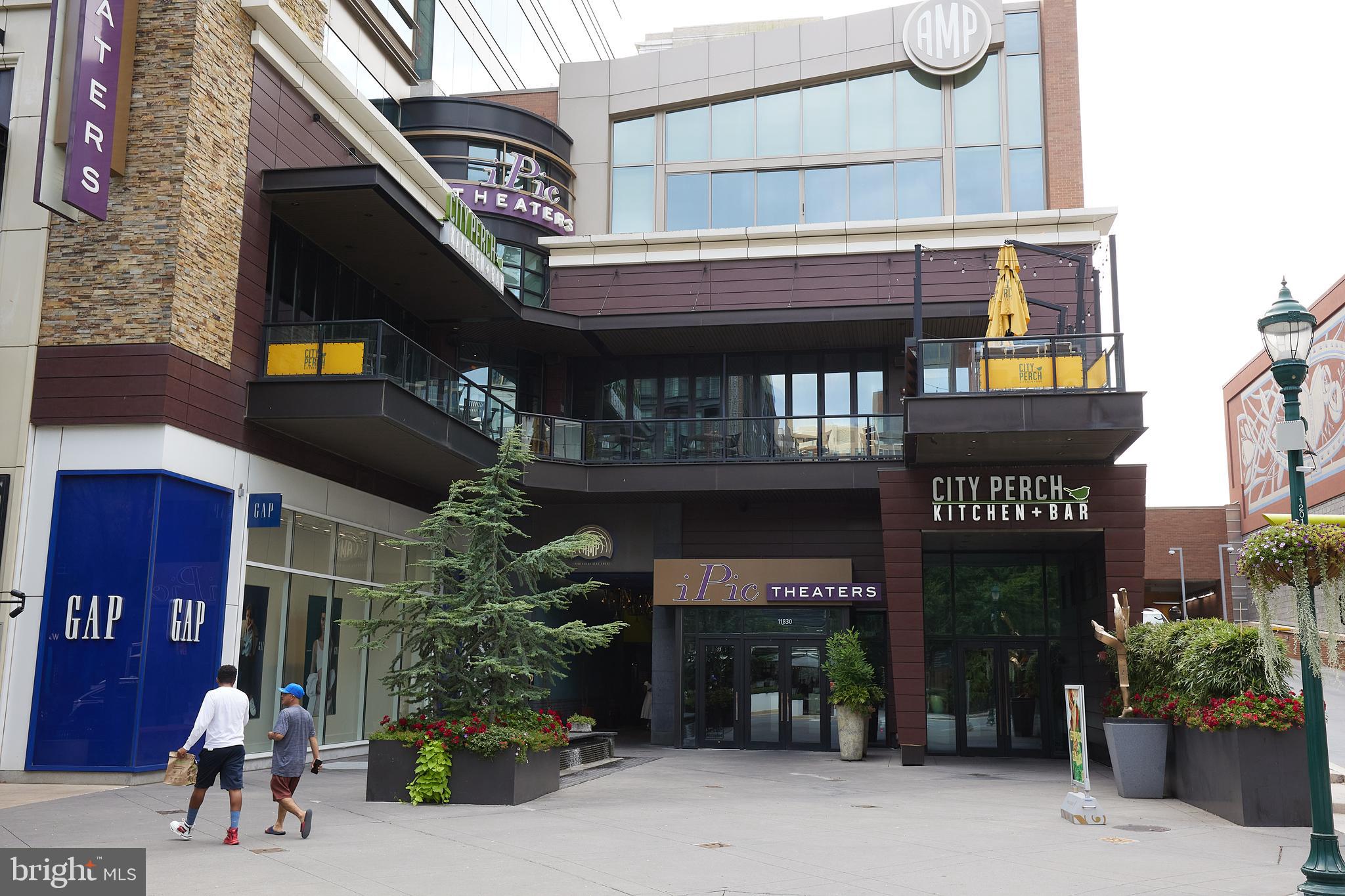 GALLERY AT WHITE FLINT - Residential