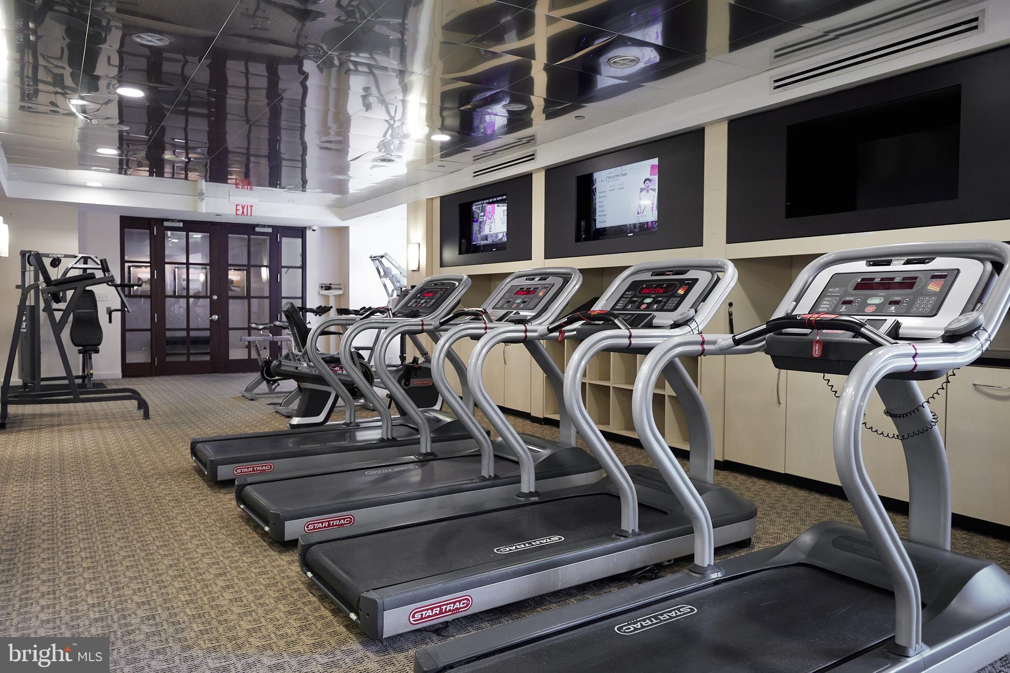 GALLERY AT WHITE FLINT - Residential