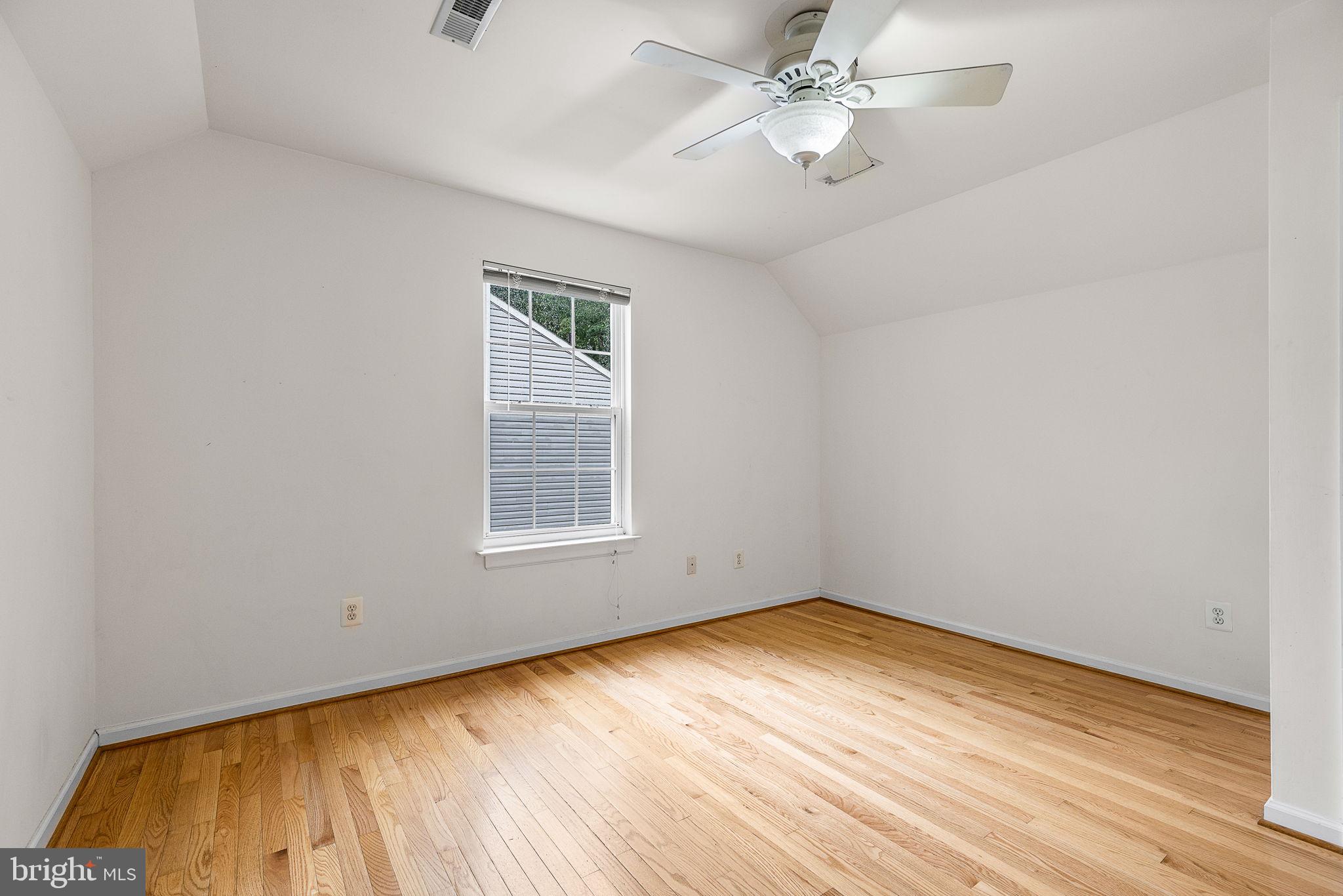 WILDERNESS SHORES - Residential