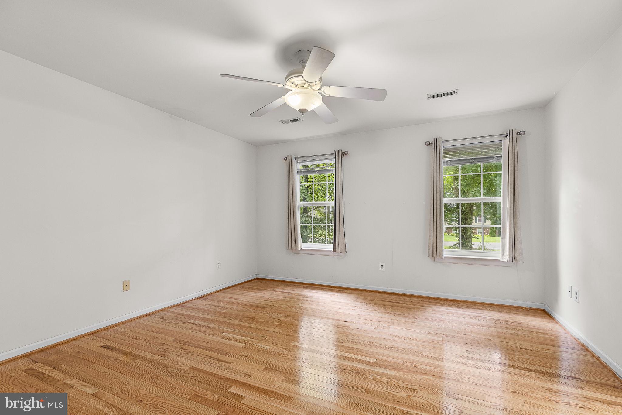 WILDERNESS SHORES - Residential