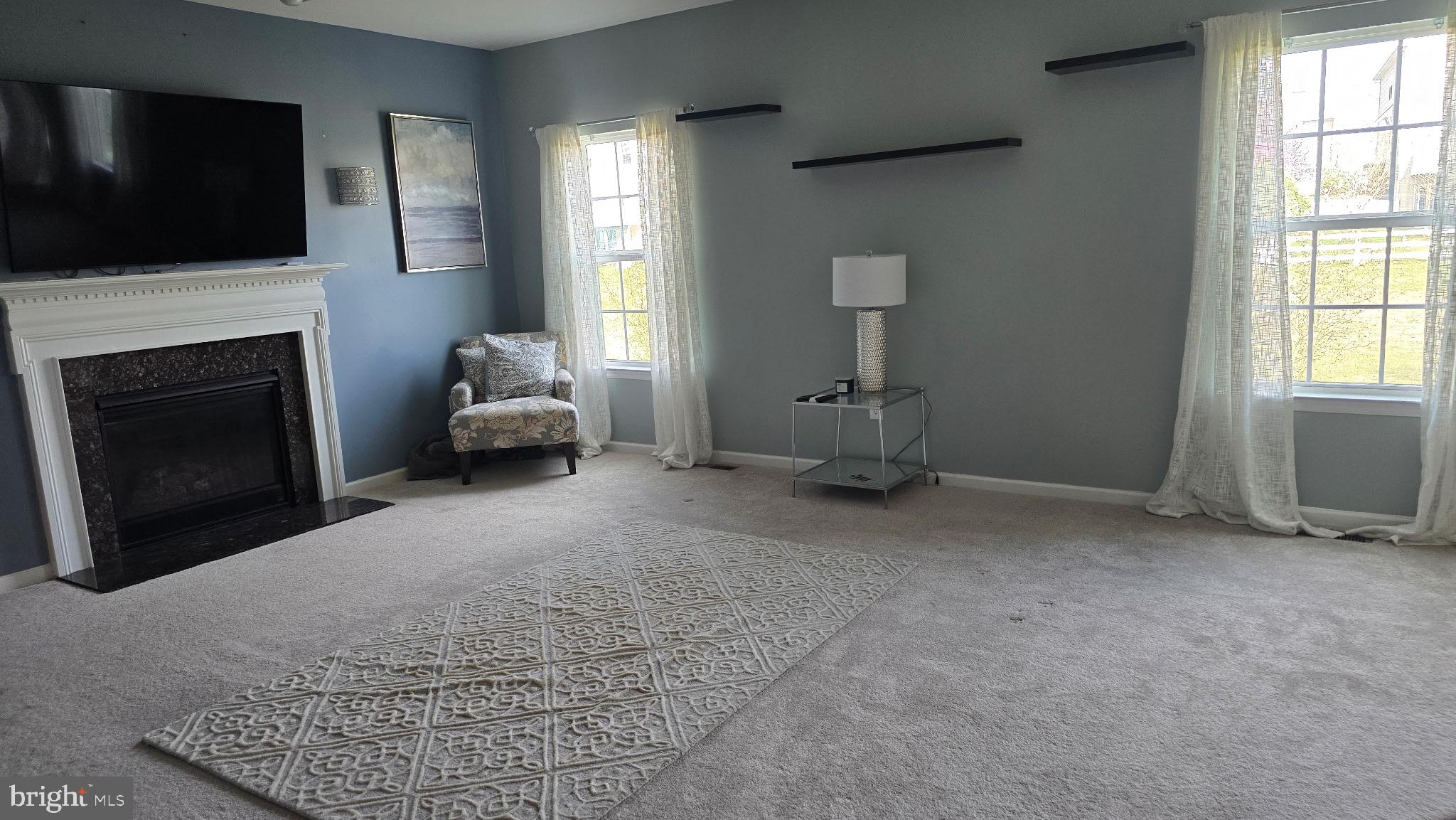 CANAL VIEW - Residential