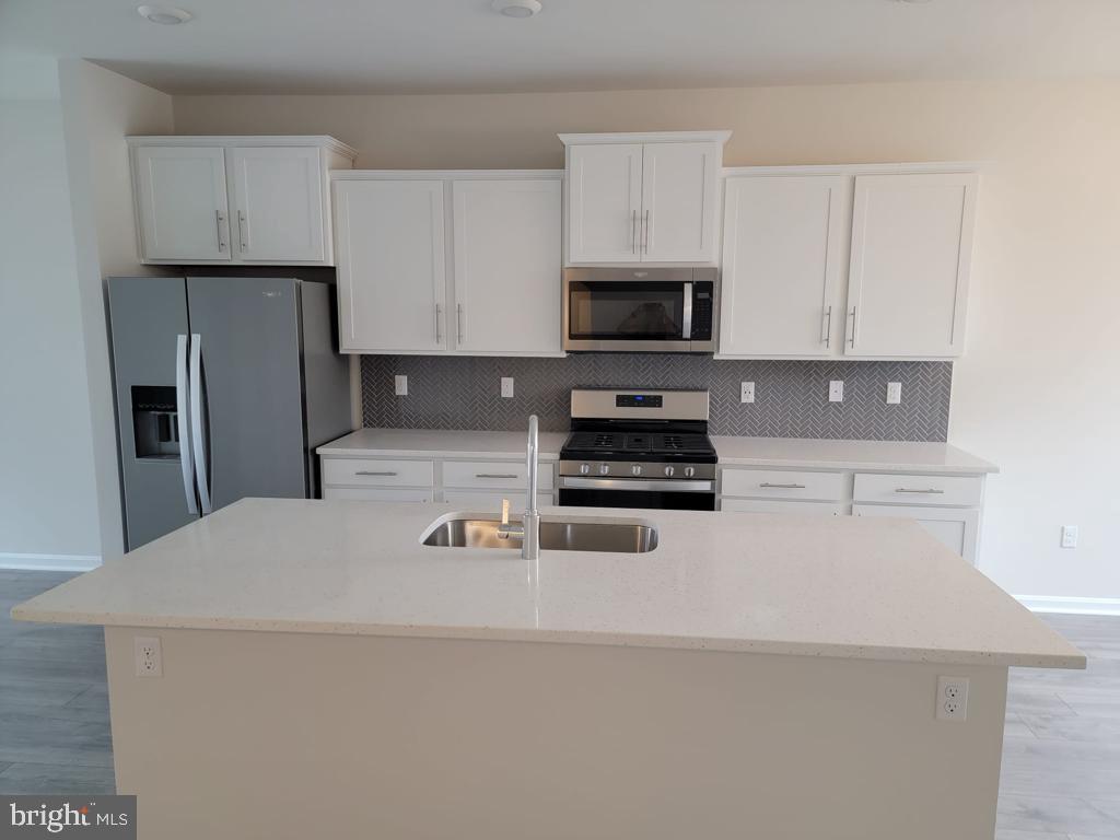 WOODYARD STATION - Residential Lease