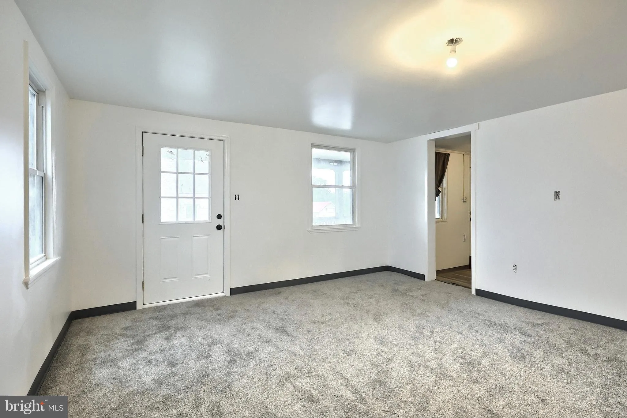 Mount Wolf, Pennsylvania 17347, United States, 3 Bedrooms Bedrooms, ,2 BathroomsBathrooms,Residential,Active,157225