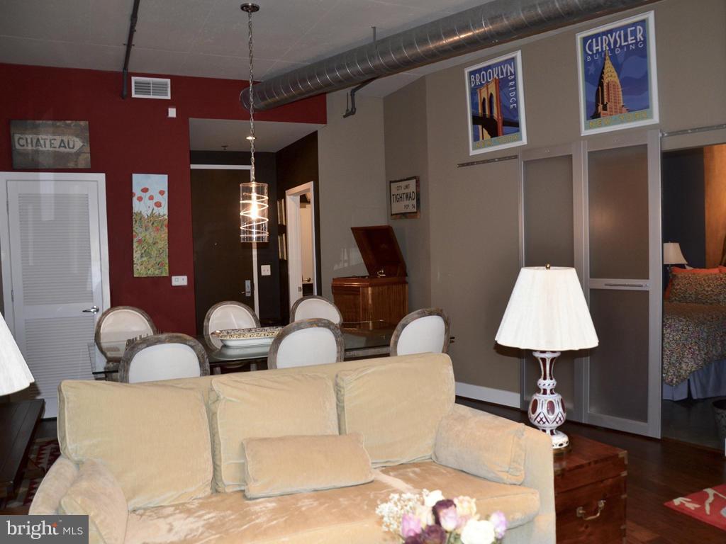 CONDOS AT CARLYLE SQUARE - Residential Lease