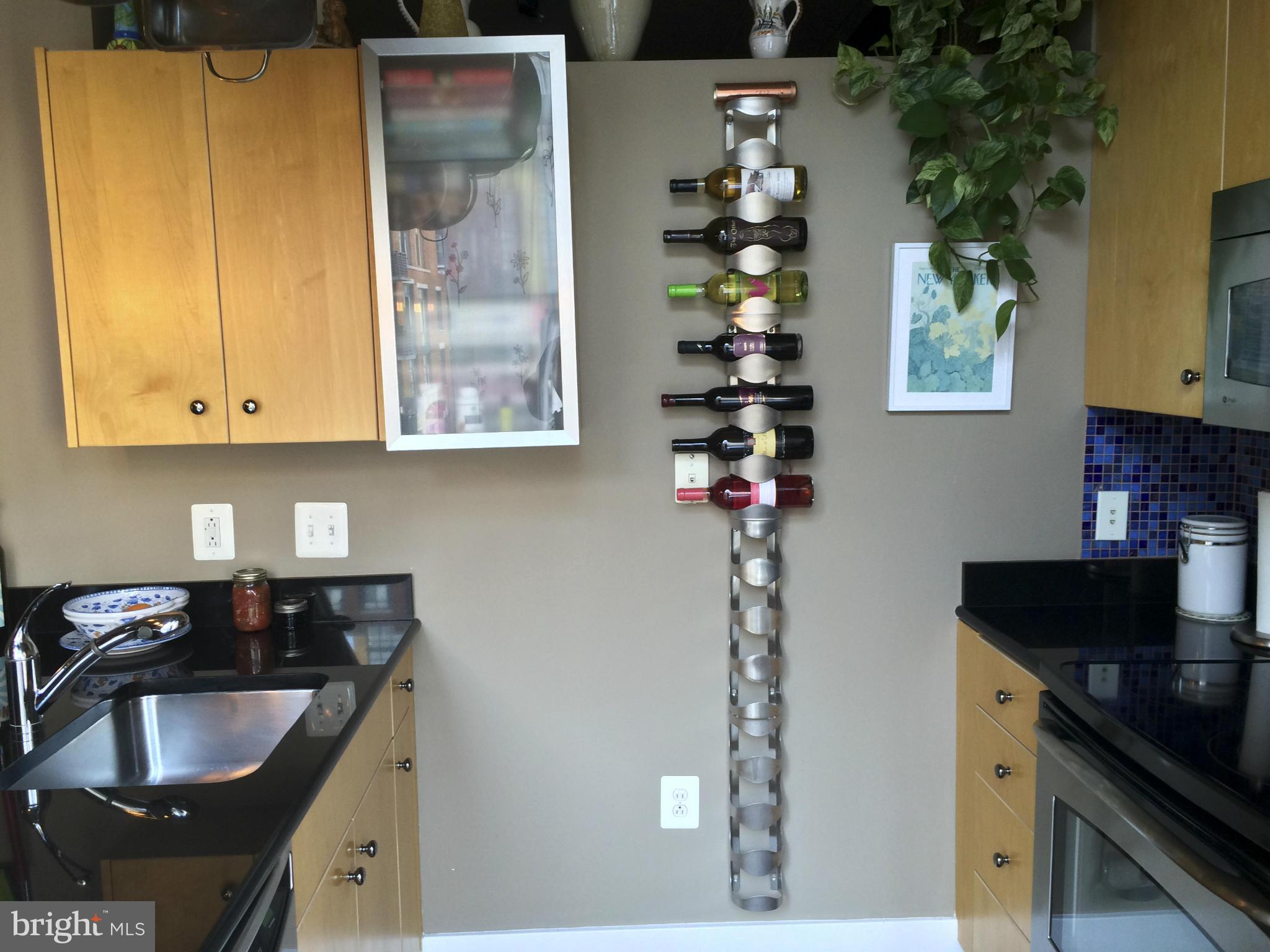 CONDOS AT CARLYLE SQUARE - Residential Lease