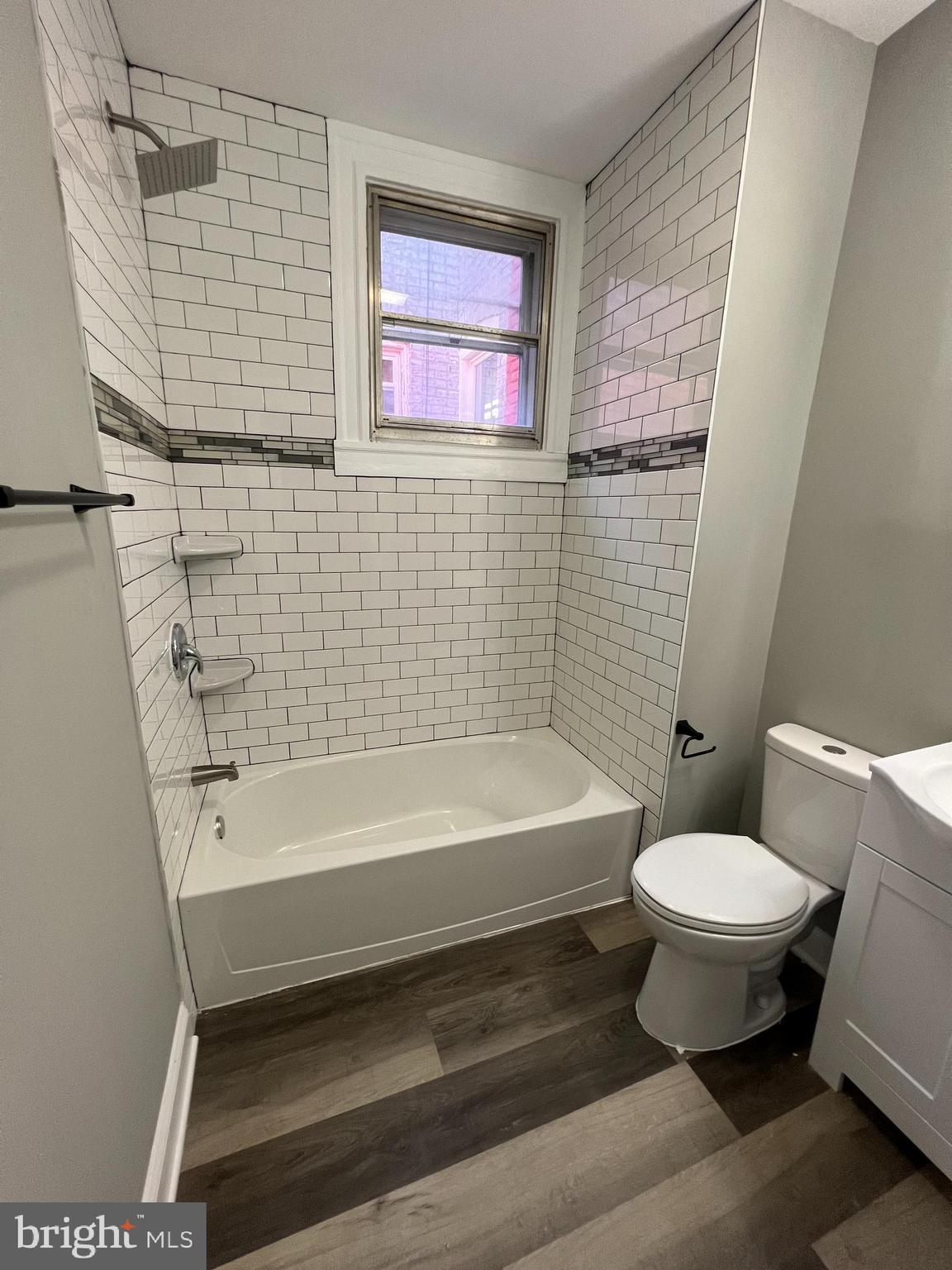 CHARLES VILLAGE - Residential Lease