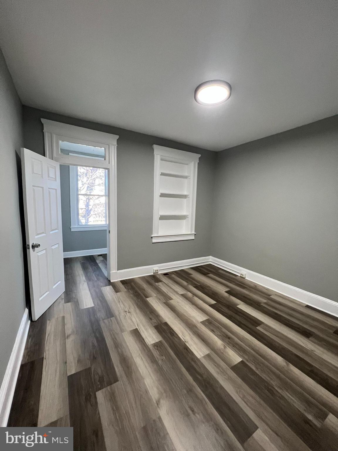 CHARLES VILLAGE - Residential Lease