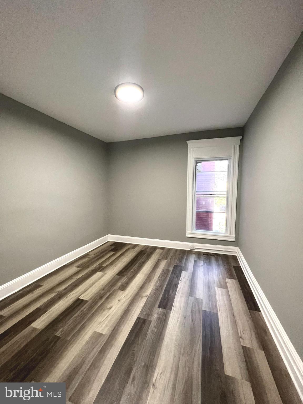 CHARLES VILLAGE - Residential Lease