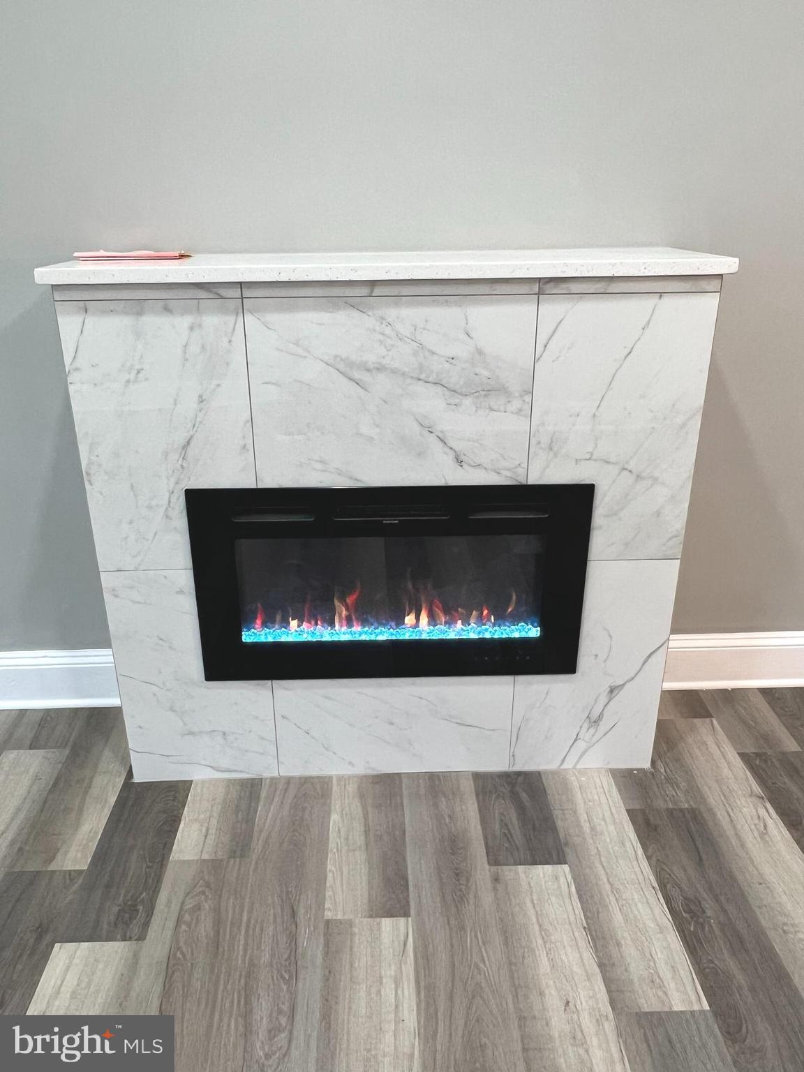 CHARLES VILLAGE - Residential Lease