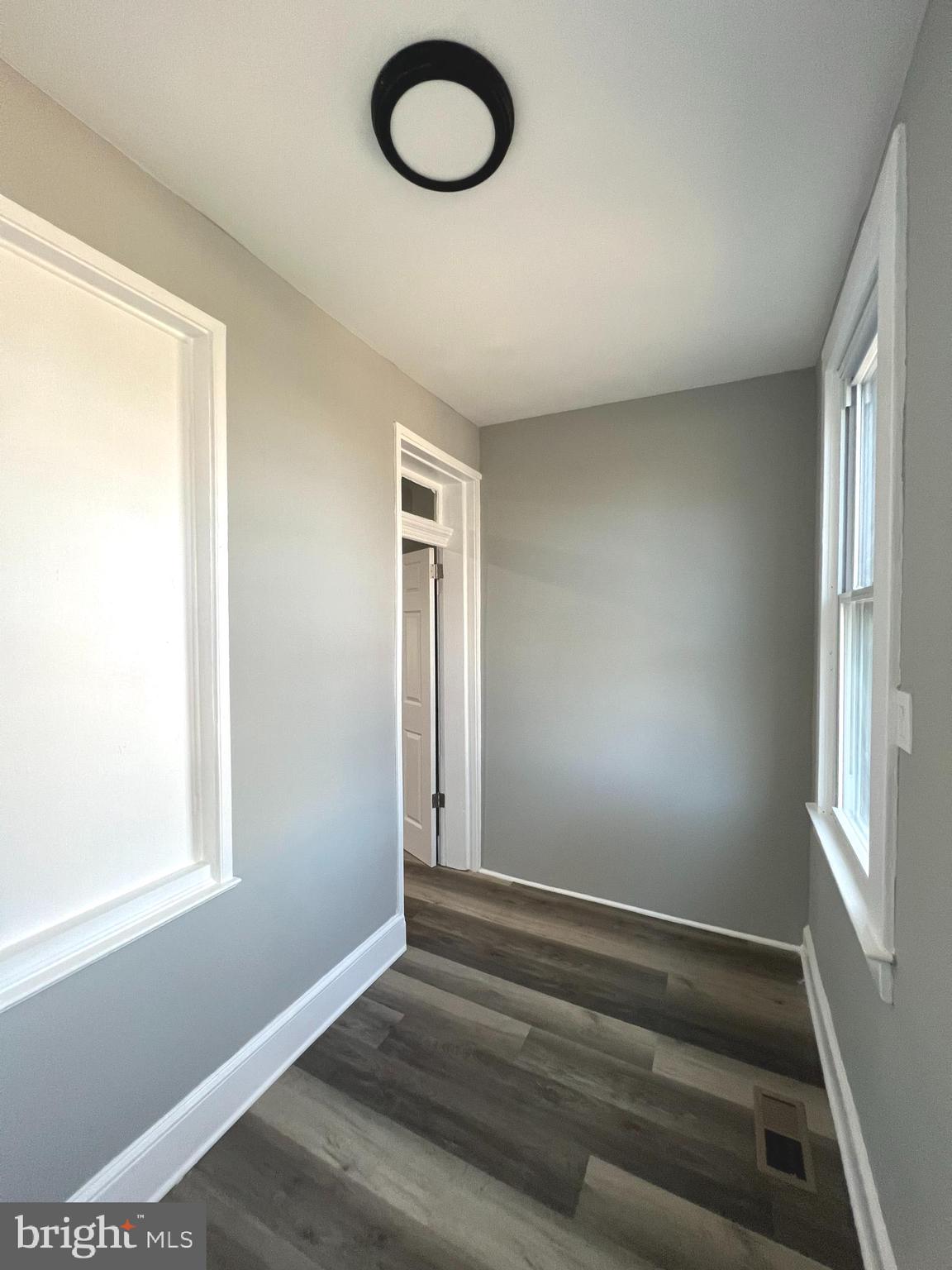 CHARLES VILLAGE - Residential Lease