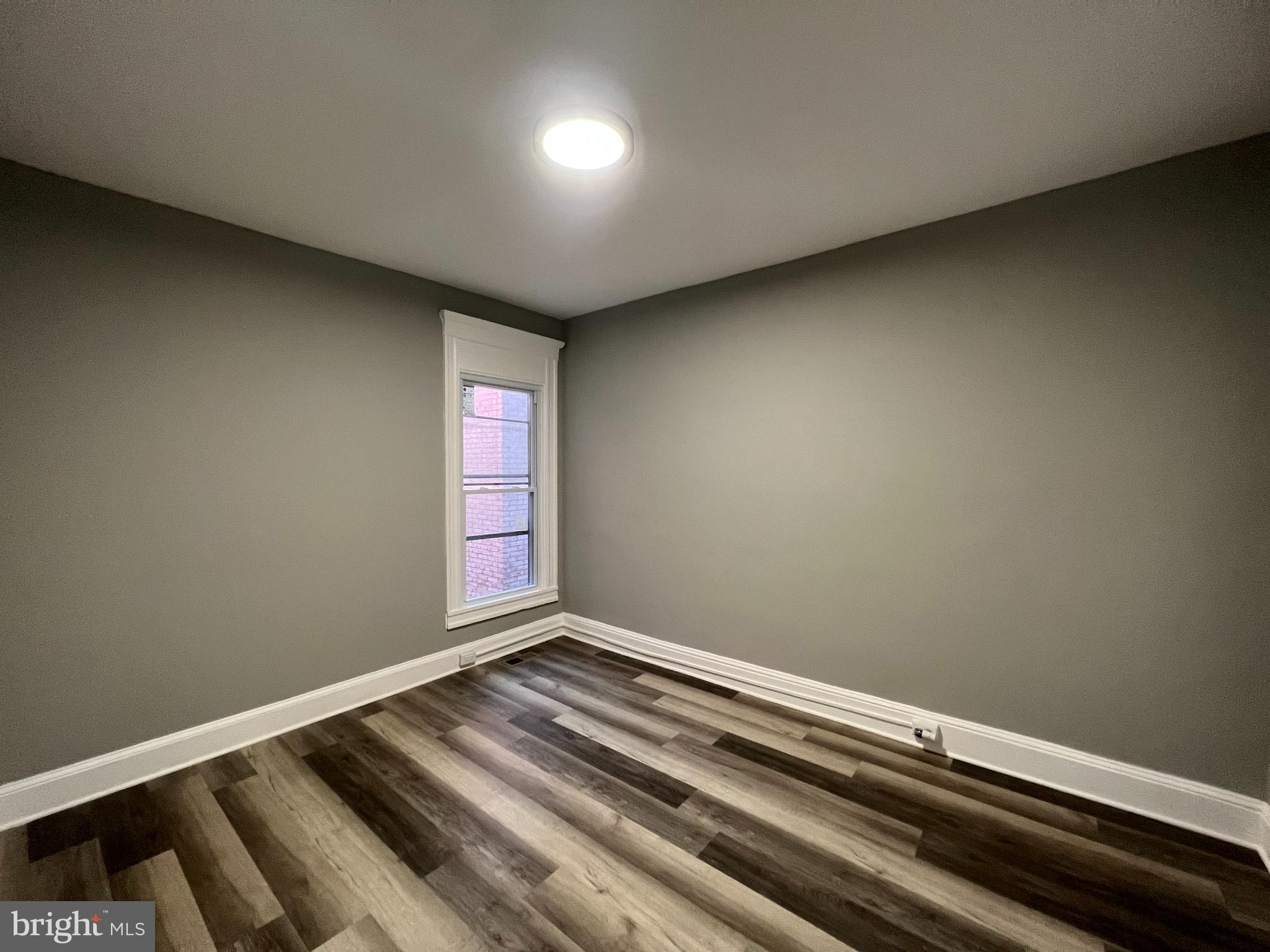 CHARLES VILLAGE - Residential Lease