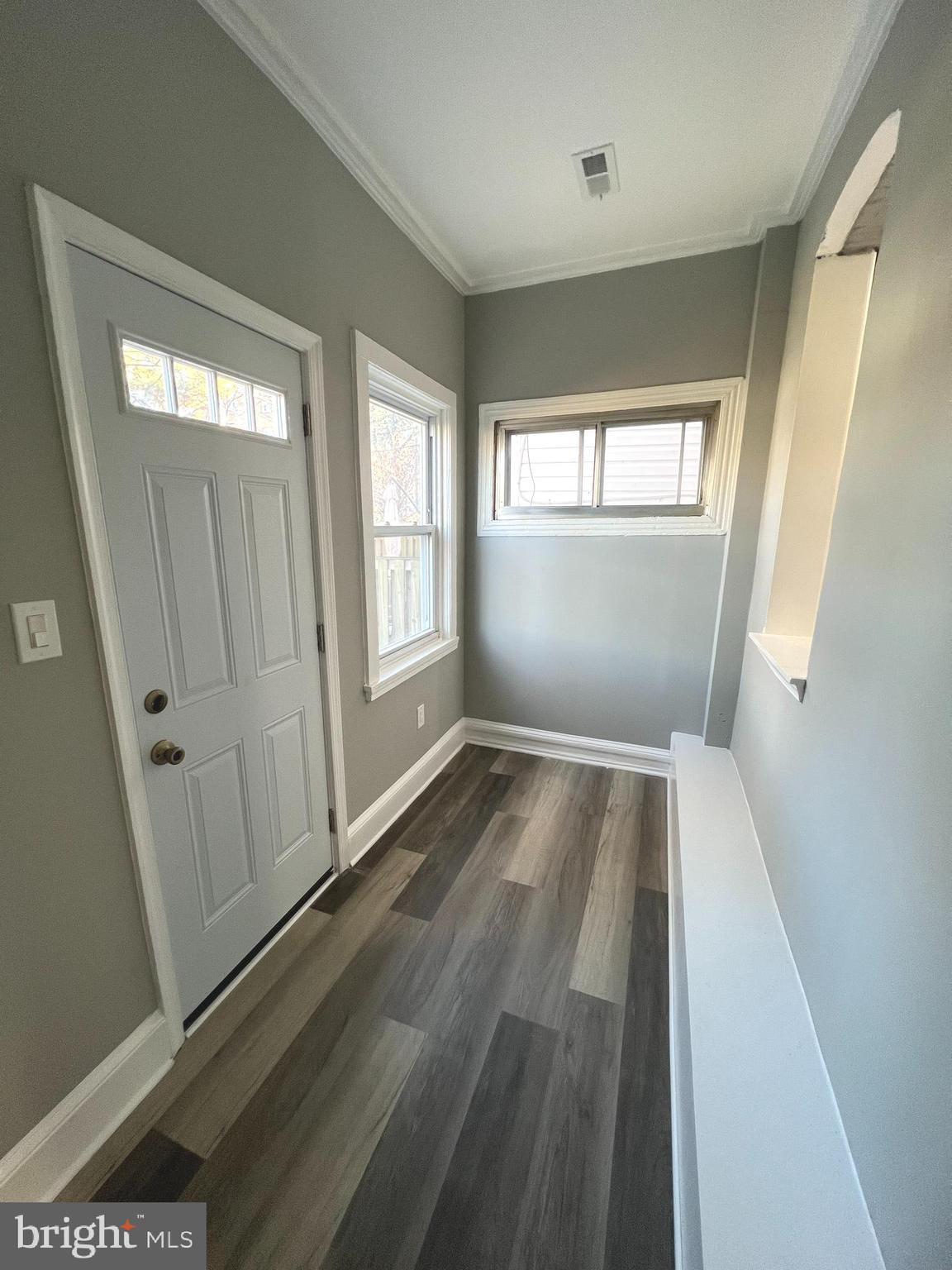 CHARLES VILLAGE - Residential Lease