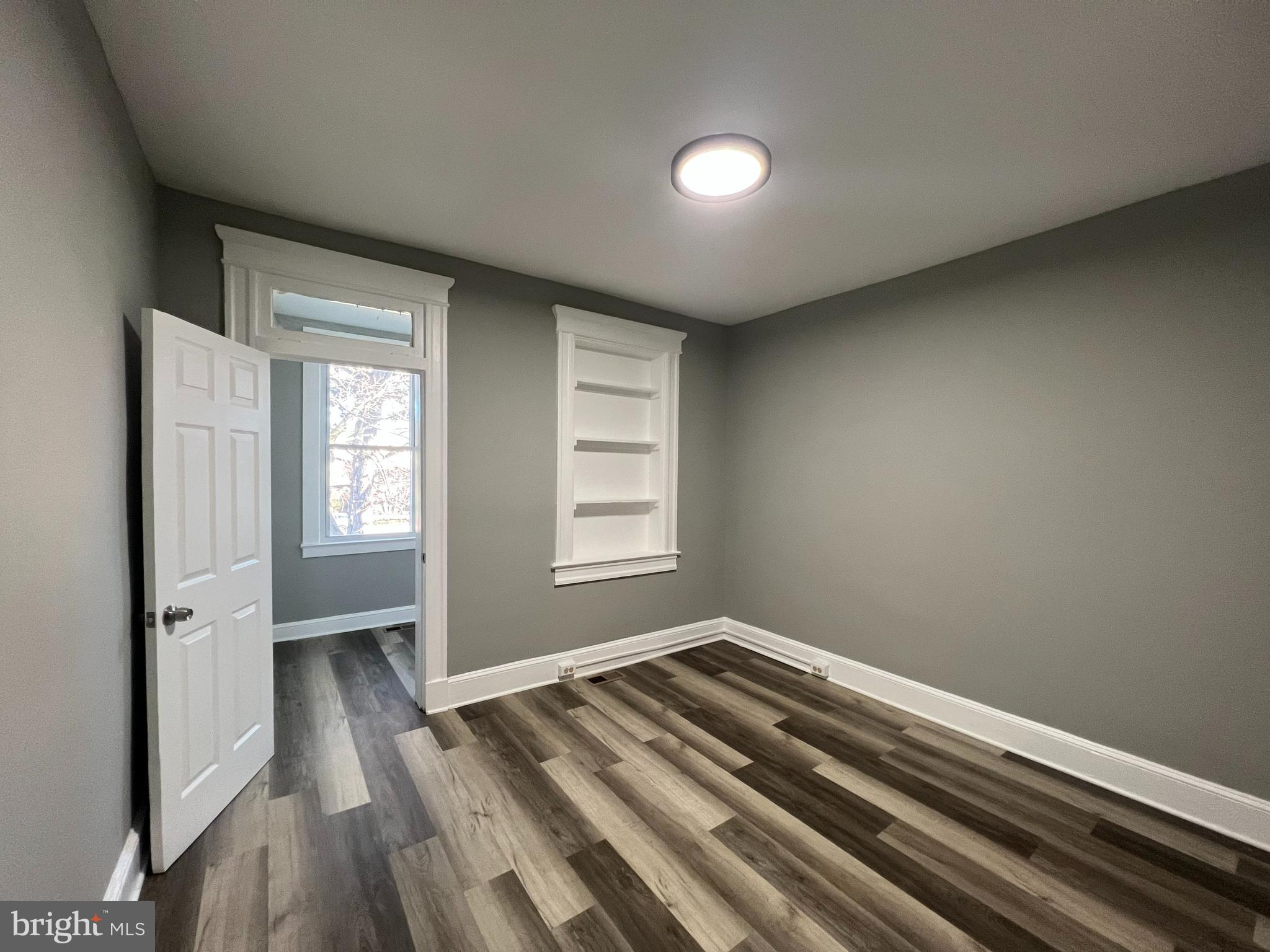 CHARLES VILLAGE - Residential Lease