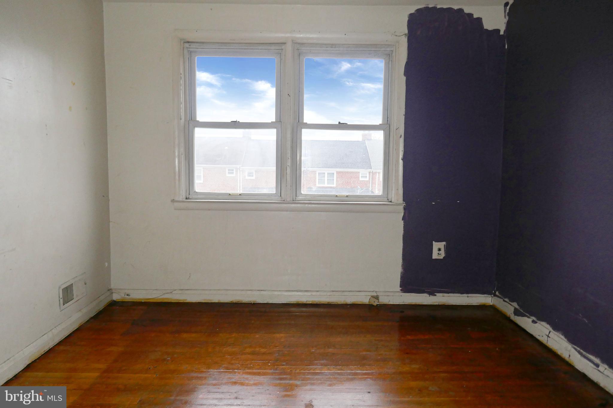 IDLEWOOD - Residential