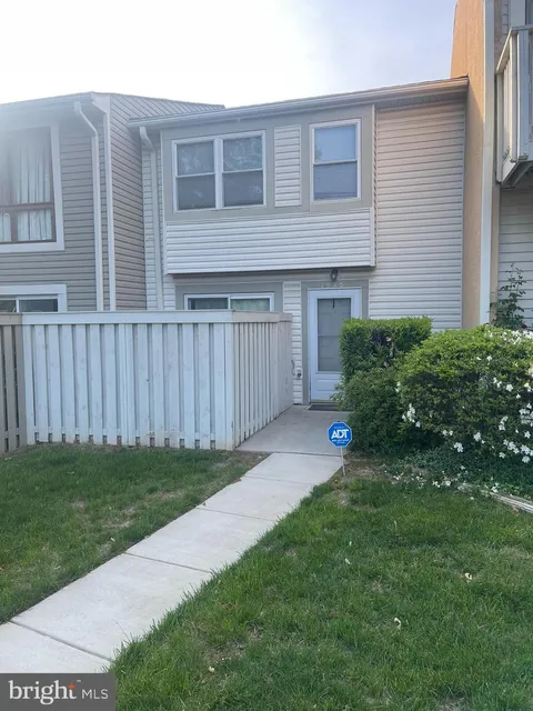 7918 Bentley Village Drive Unit 14A, Springfield, VA MLS: VAFX2238332