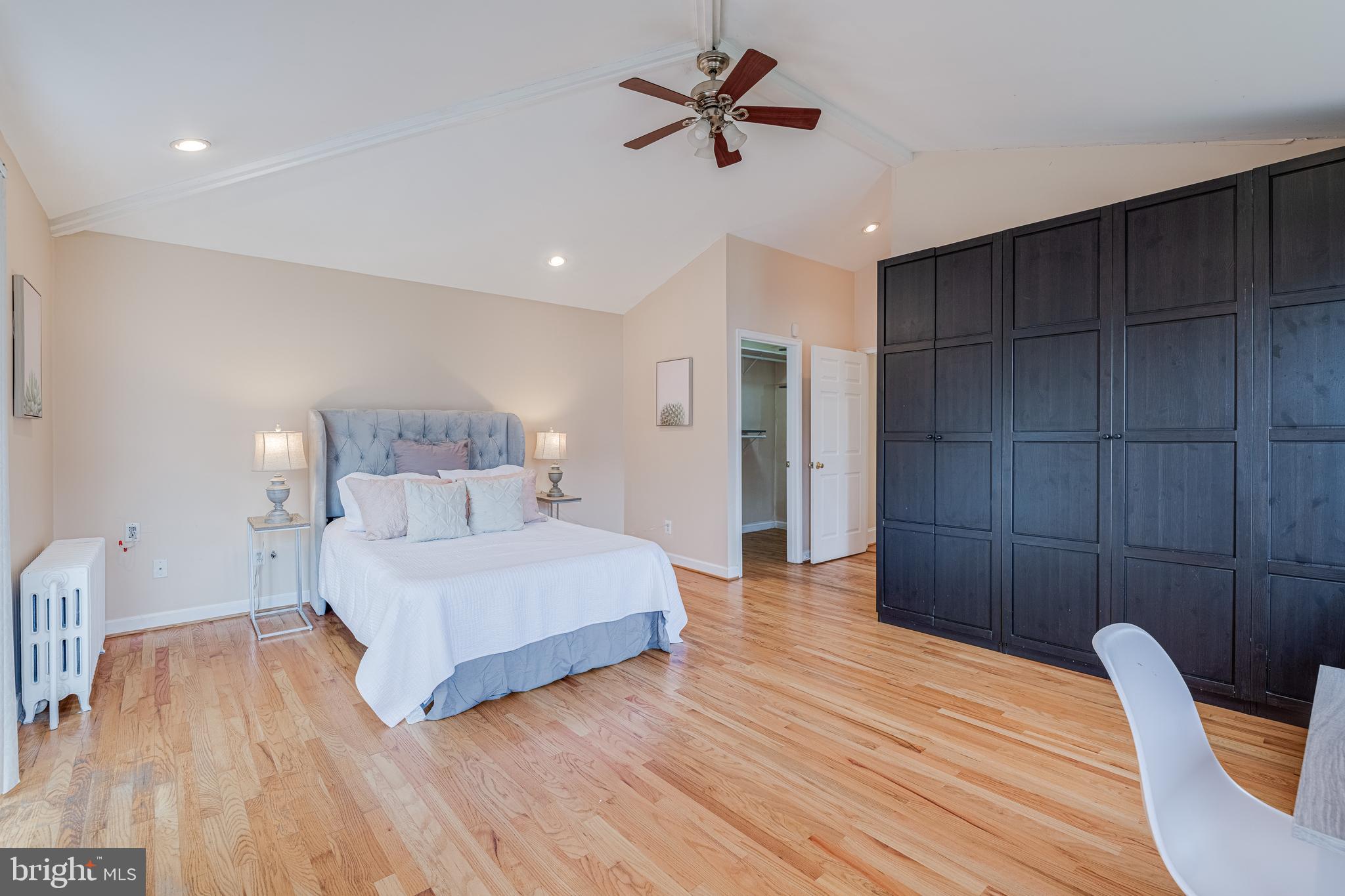 GREEN SPRING VALLEY - Residential