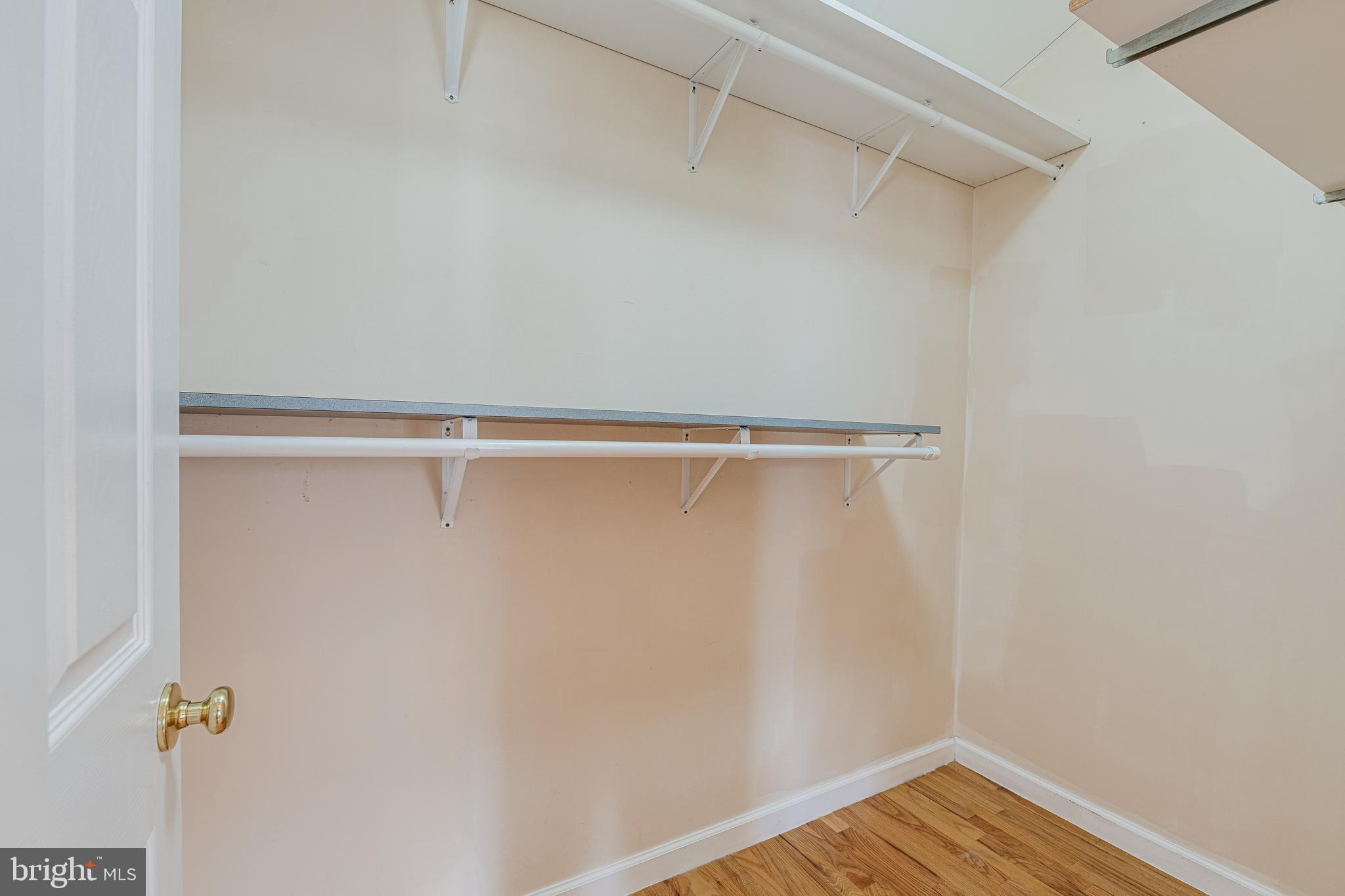 GREEN SPRING VALLEY - Residential