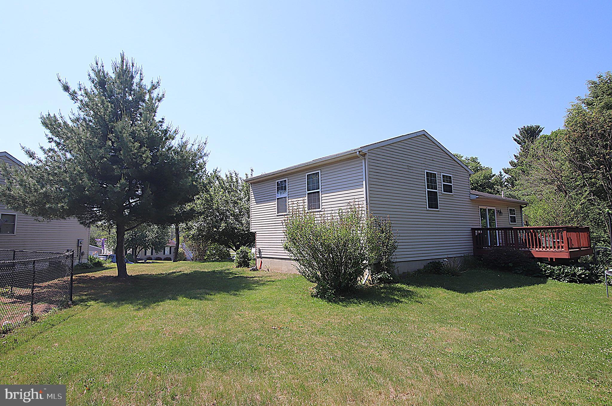 STERLING OAKS - Residential