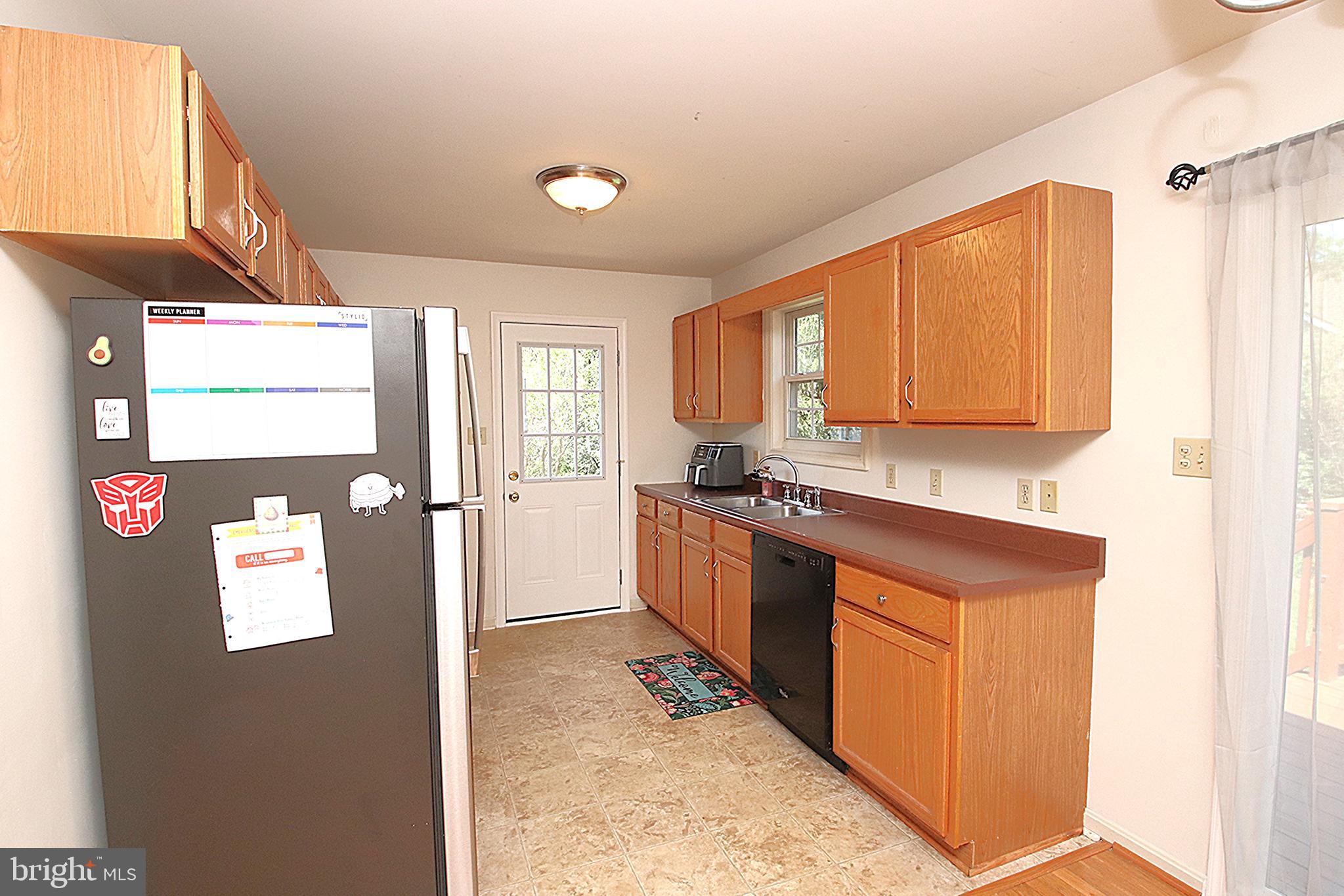 STERLING OAKS - Residential