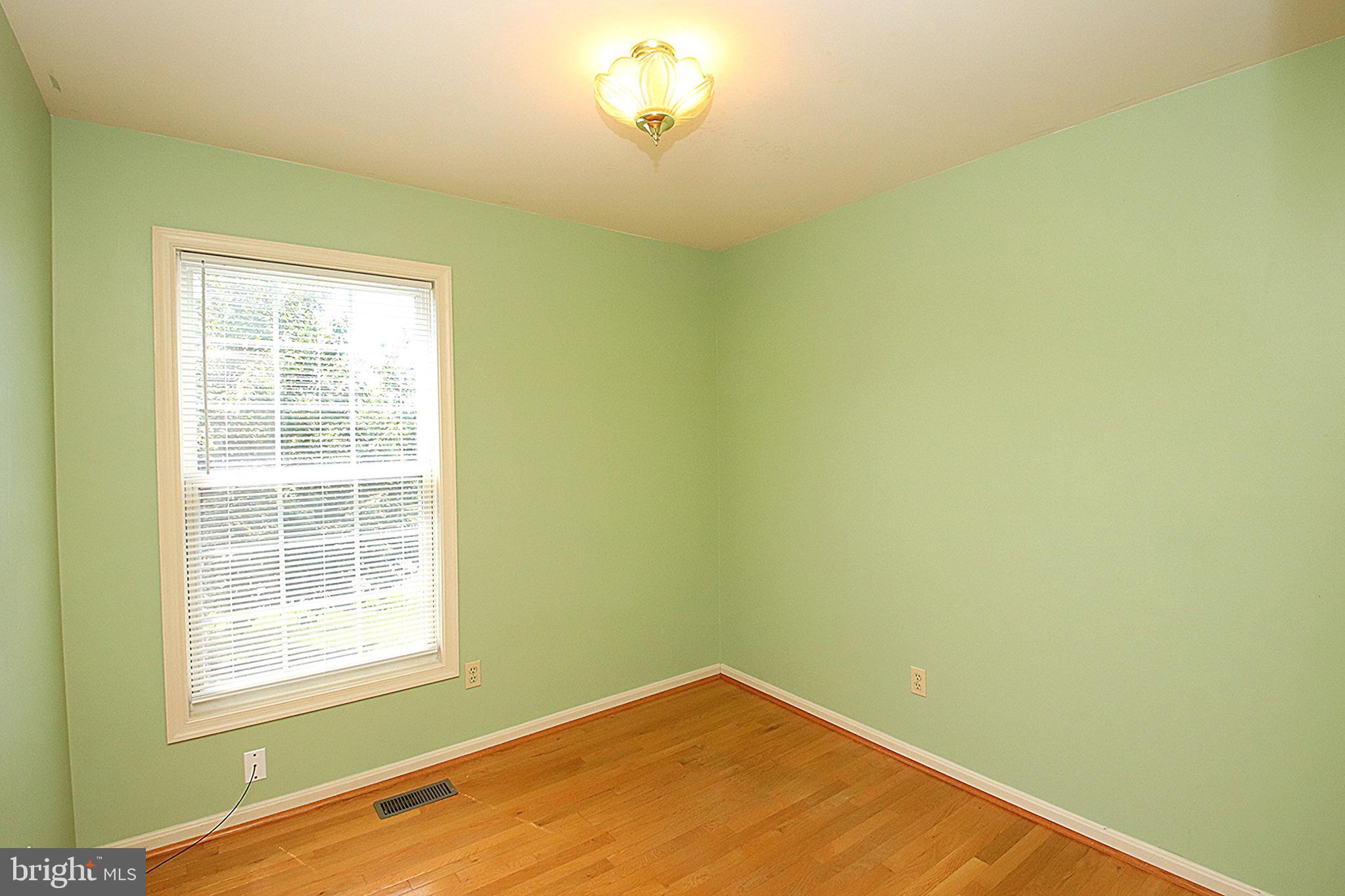 STERLING OAKS - Residential