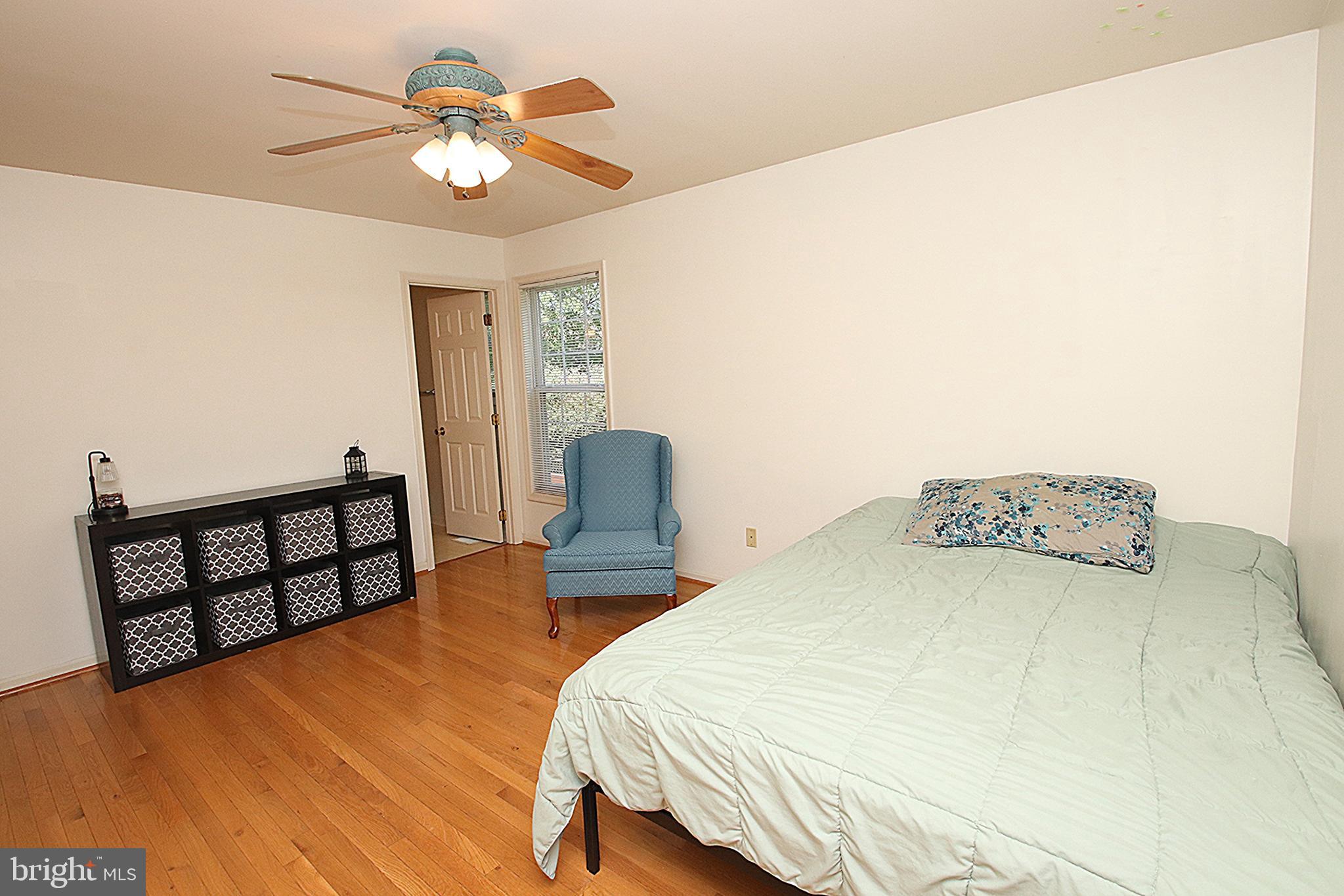 STERLING OAKS - Residential